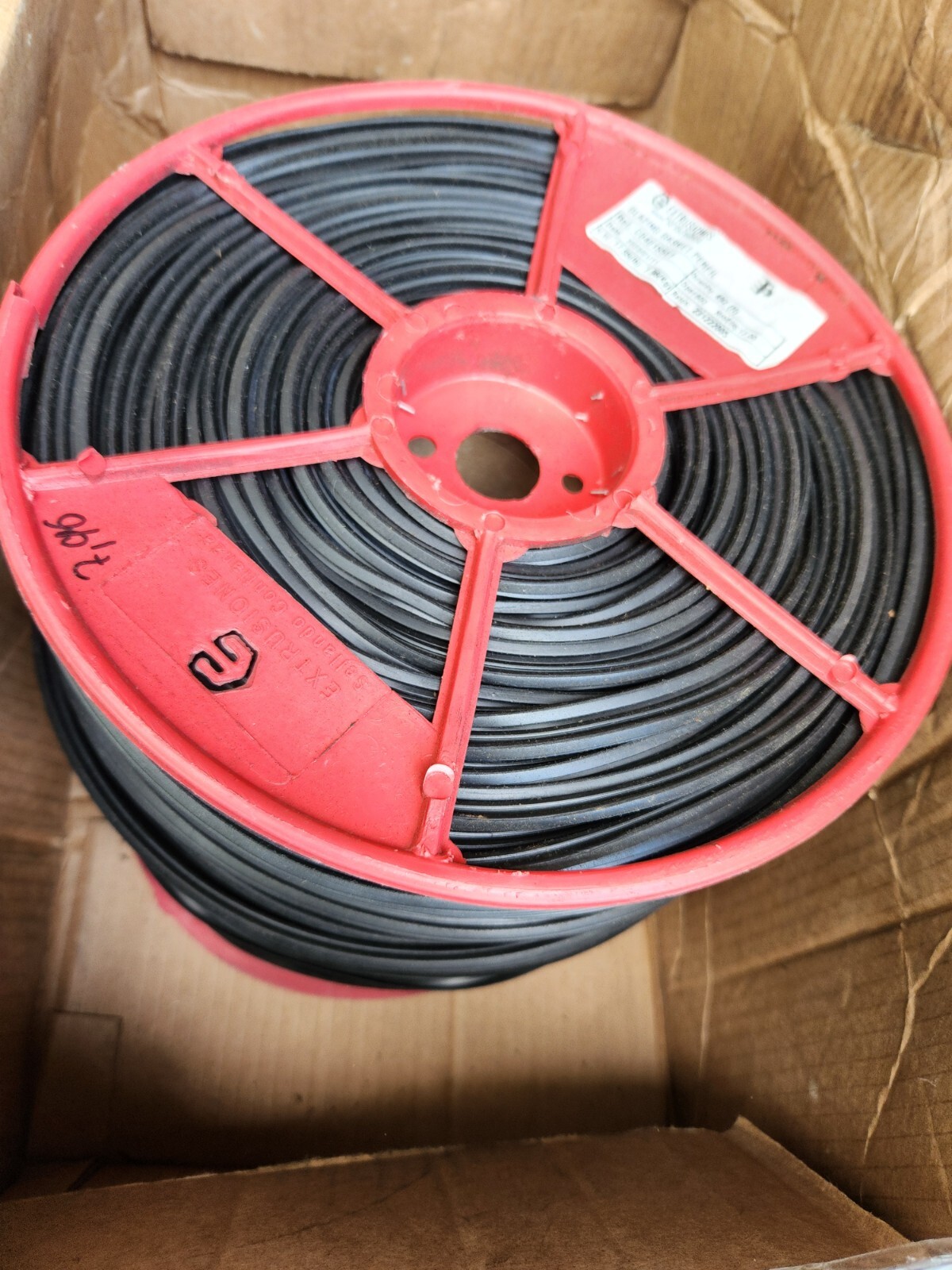 492 ft Extrusiones Glazing Gasket Perfil C040155EF