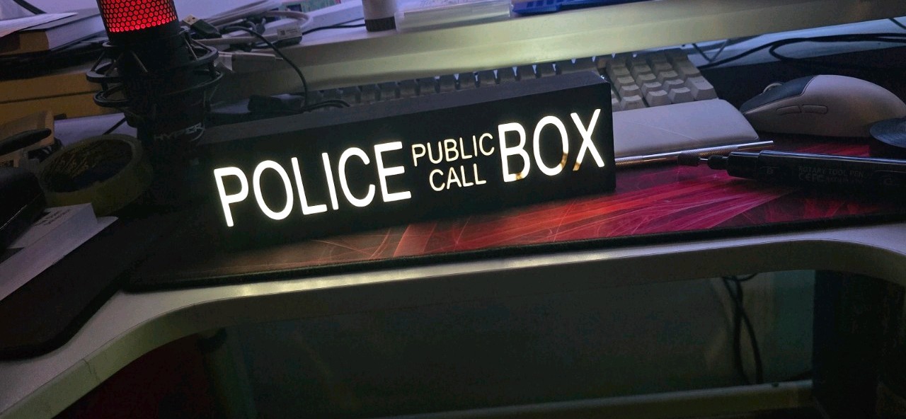 Doctor Who LED Light Box - TARDIS Style Silhouette Sign - Fan Art Night Light