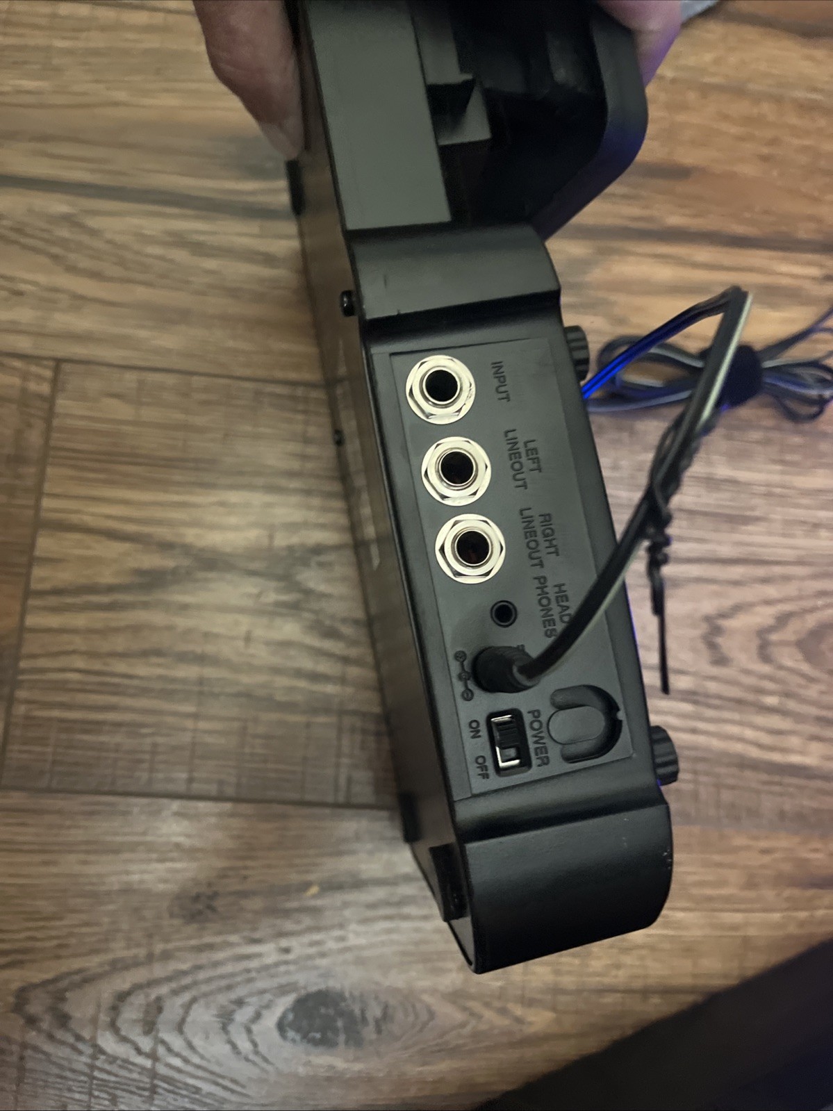 DeltaLab - DGFX1 - Guitar Effects Processor Multi Effects & Expression Pedal !
