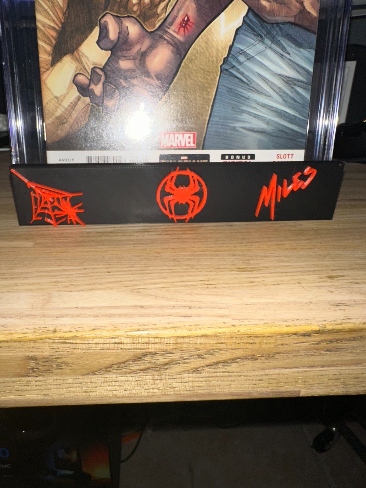 Miles Morales Spider-Man Comic Book Stand - Graded/Raw Comics 3D Printed