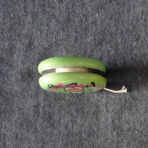 Green Metal Yo-Yo with Painted Funny Face