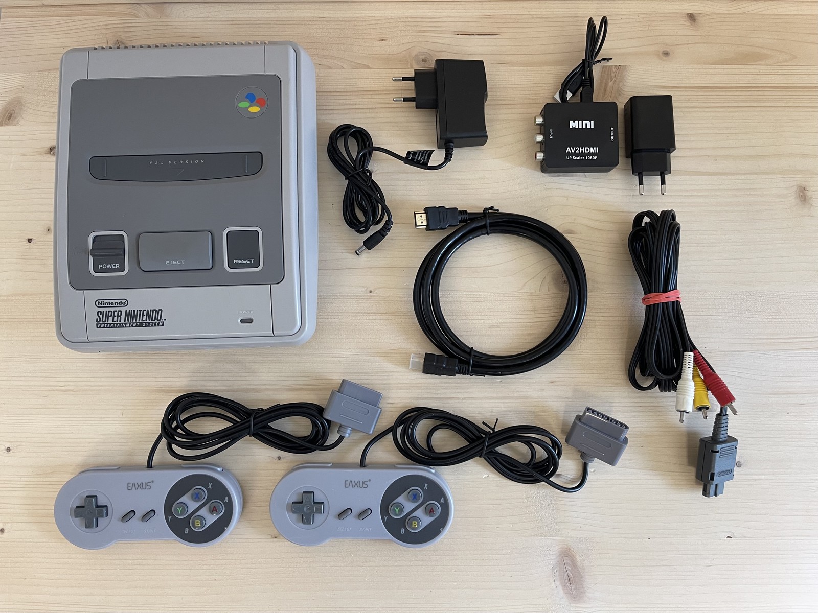 SNES - Super Nintendo Console with 2 Controllers + HDMI Port (Good Condition)