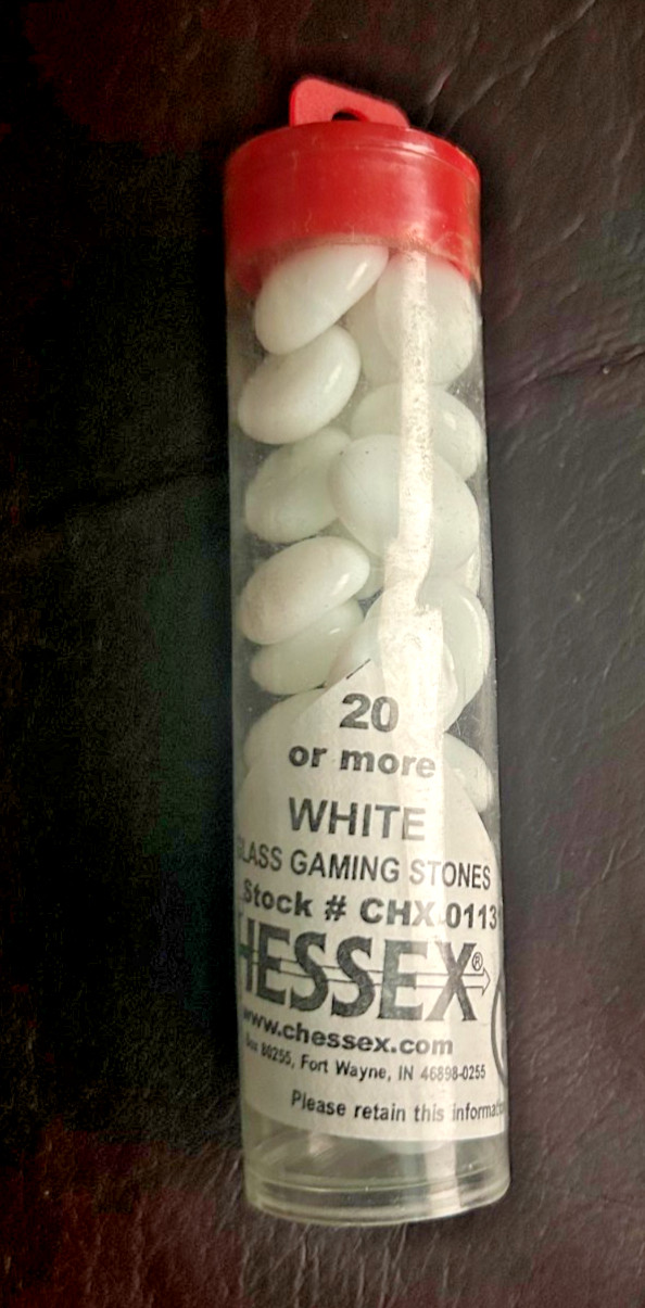 CHESSEX GLASS GAMING STONES WHITE CHX01131 QTY 20 PLUS