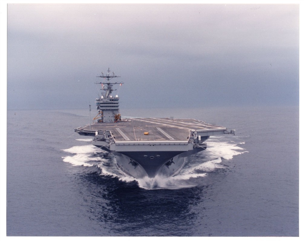 1995 US Navy Carrier CVN-74 USS John C. Stennis Sea Trials 8x10 Orig. News Photo