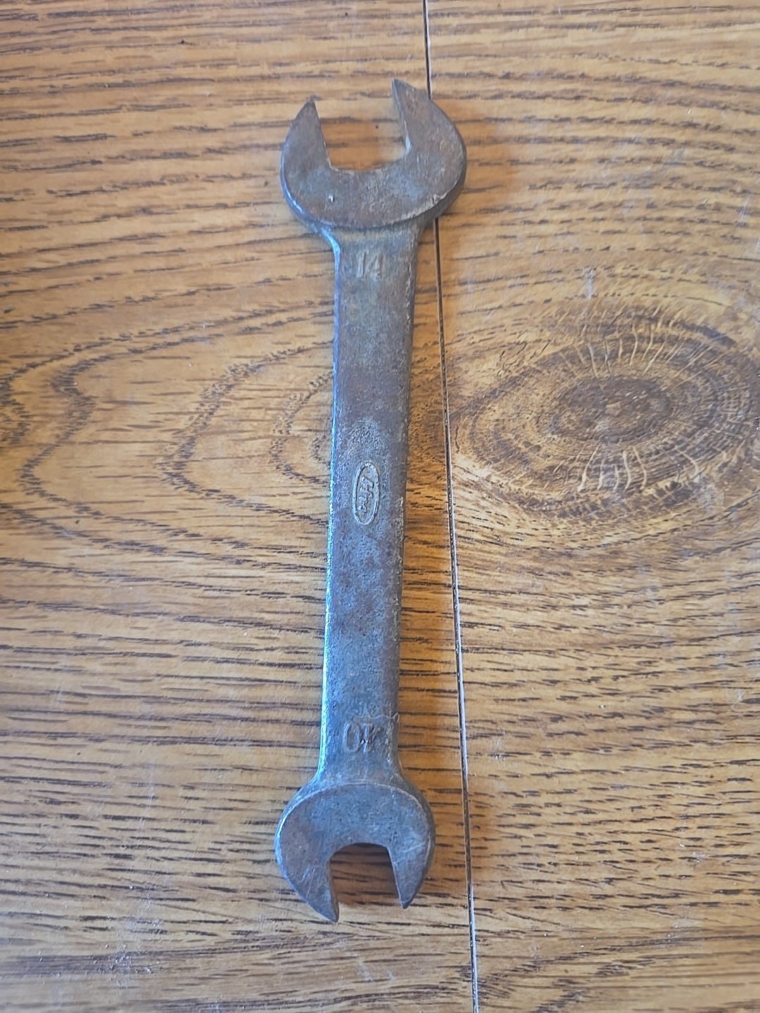 Vintage Wrench Honda Metrics (10 & 14)