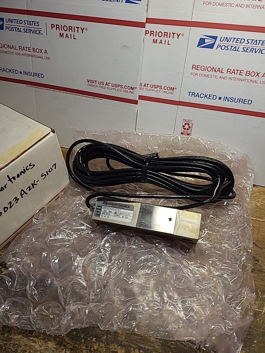 Sensortronics Load Cell, 2000 lbs, 65023A-2K-5107..NEW UNIT..OPEN BOX..SEE PICS