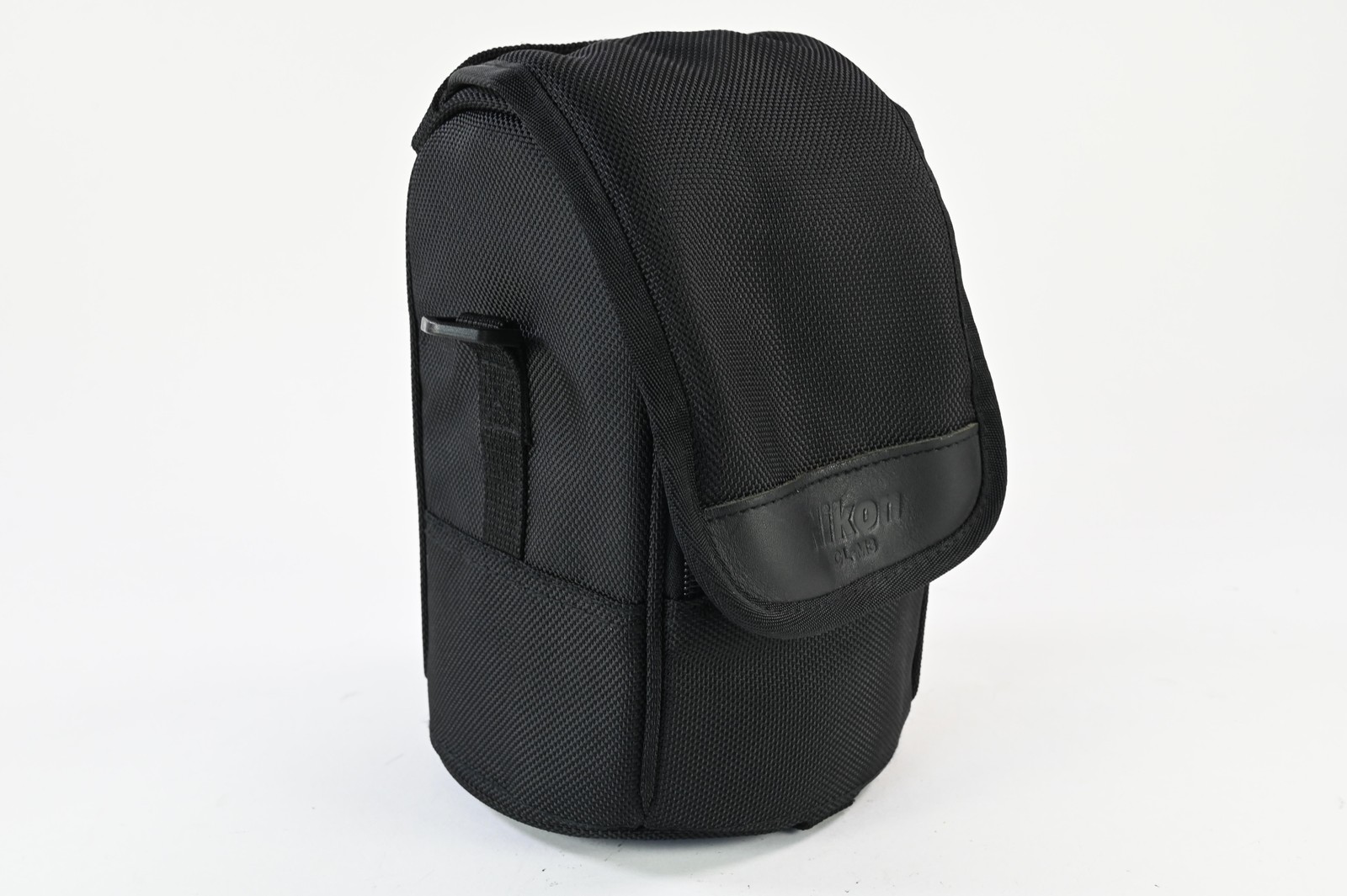Nikon CL-M3 Lens Case For AF-S 14-24mm f/2.8G & AF-S 24-70mm f/2.8G lenses #G610