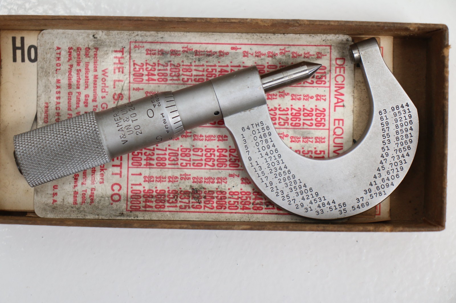 Starrett Micrometer Caliper 1" screw thread type No. 575