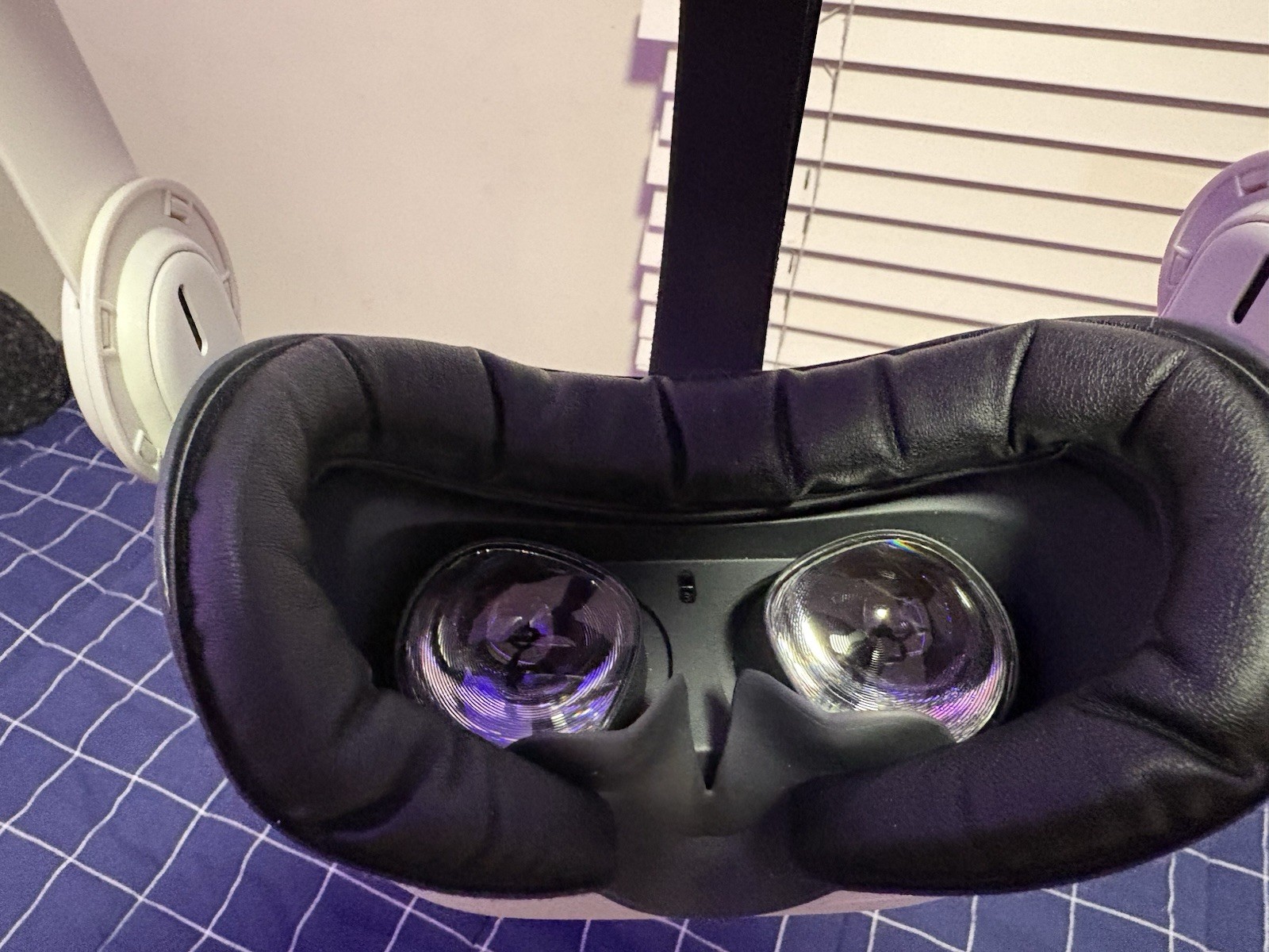 Oculus Quest 2 VR (Added Mods)