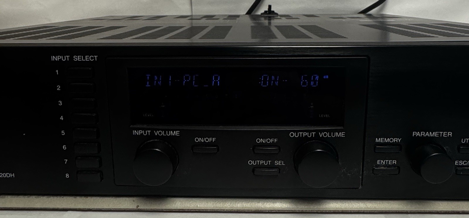 TOA 9000 Series Amplifier Model A-9120DH CU