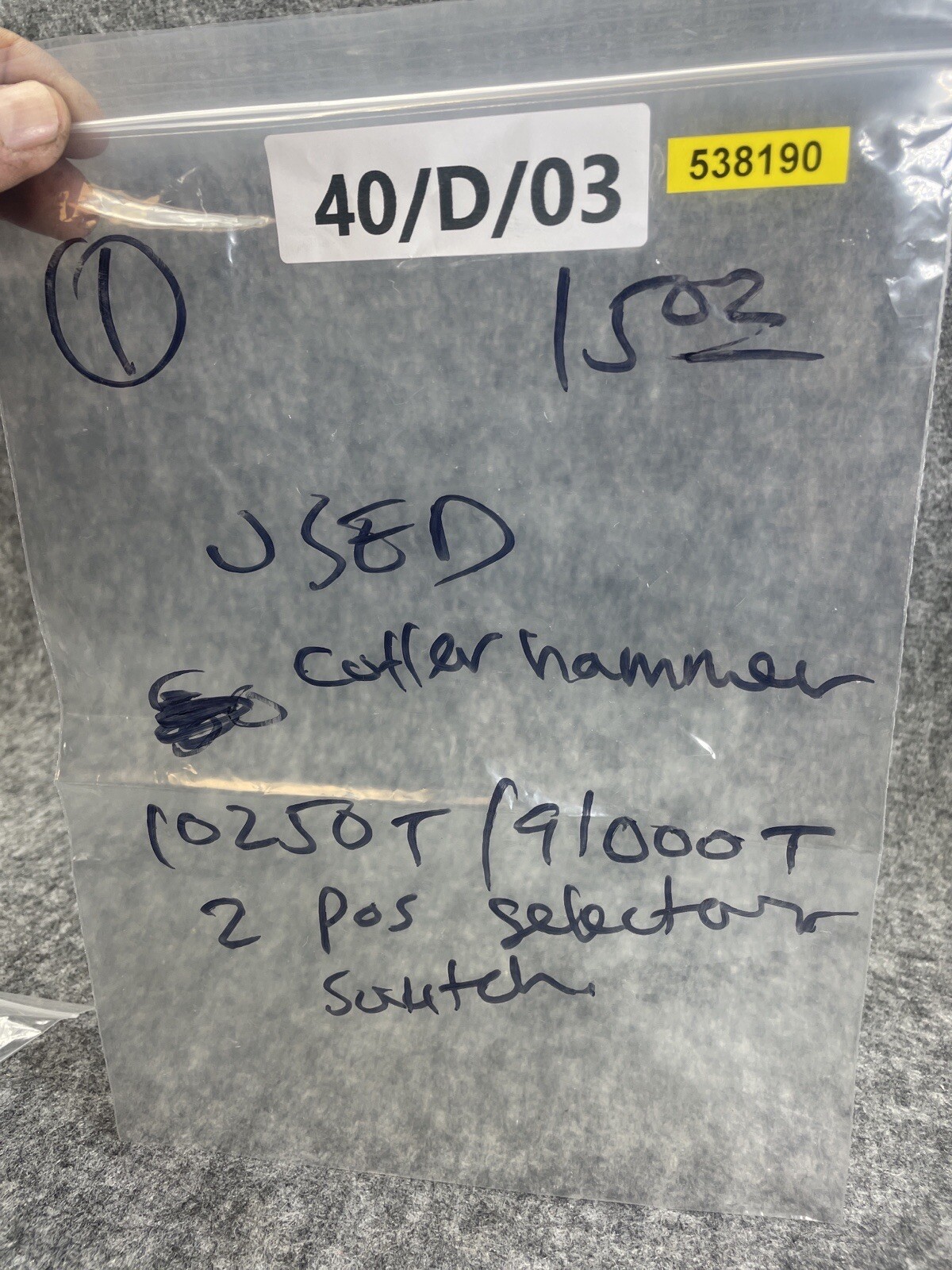 Cutler-Hammer 10250T/91000T 2-Position Selector Switch