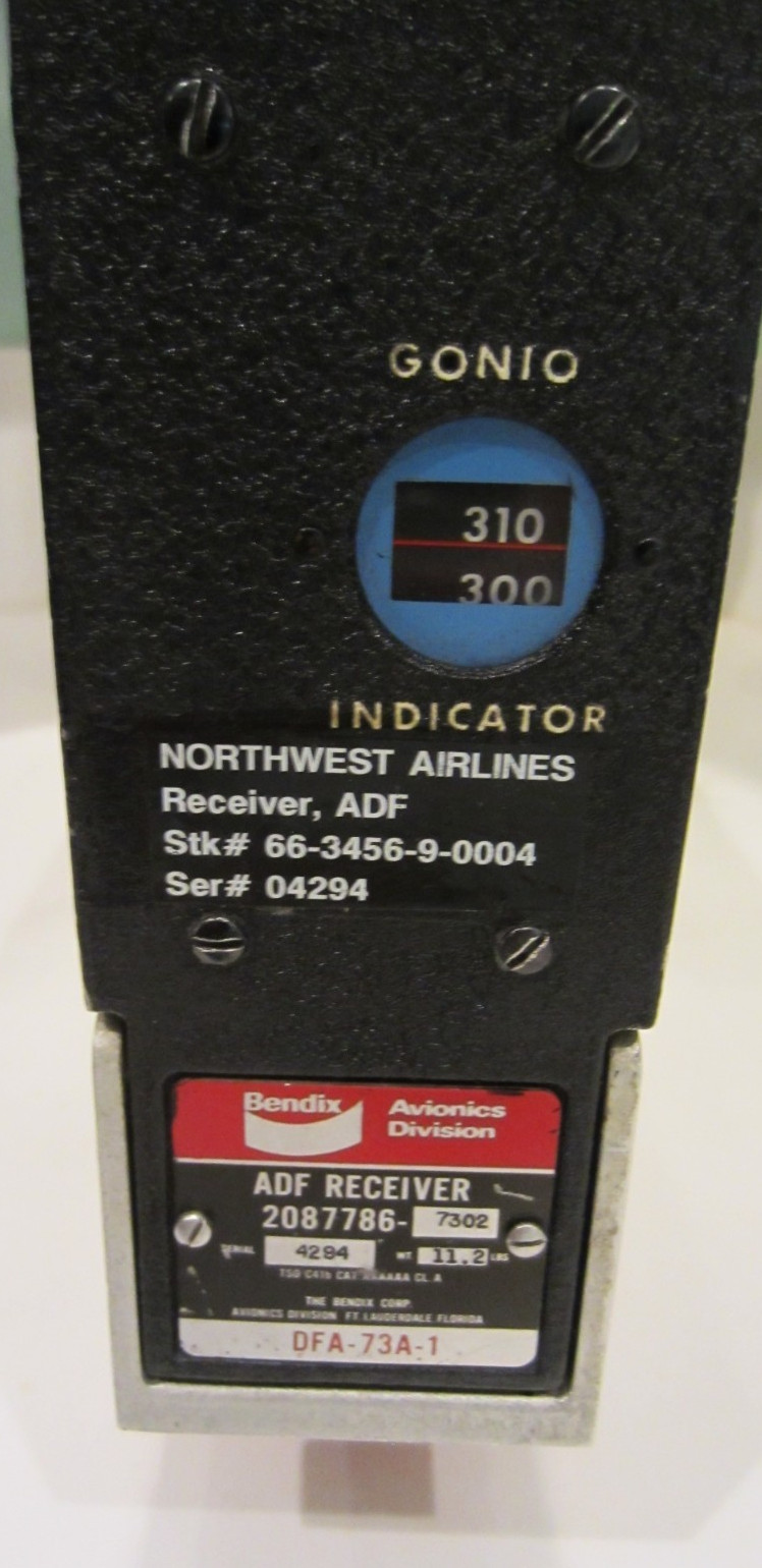 NORTHWEST AIRLINES ADF RECEIVER P/N 2087786-7302 BENDIX ALT 66-3456-9-0004
