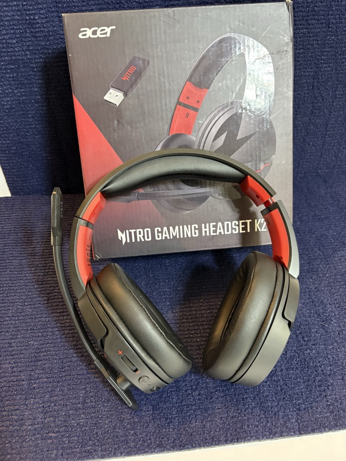 Acer Nitro Gaming Headset K2 Wireless Over-Ear Black/Red Bluetooth USB Dongle