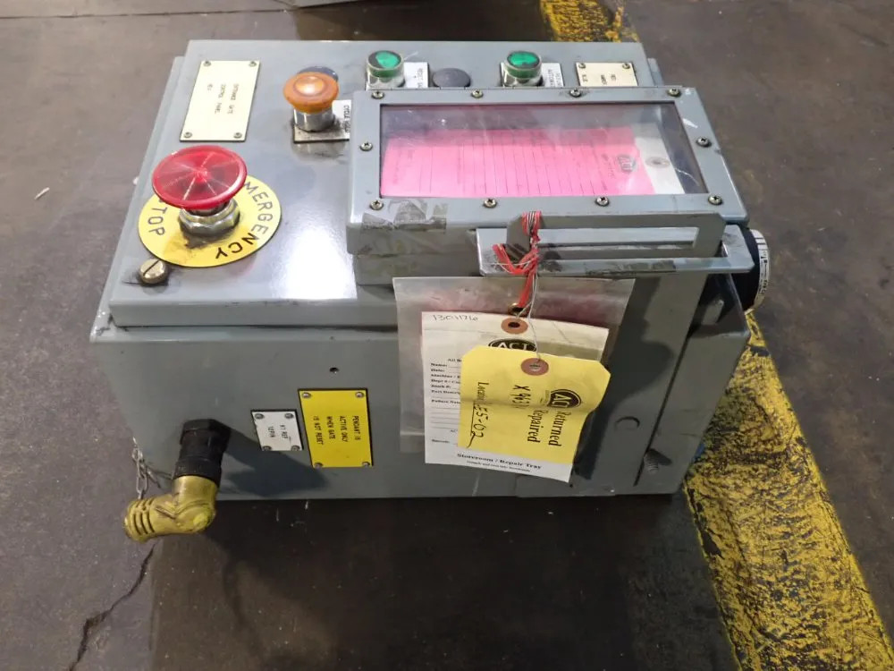 SQUARE D CONTROL PANEL 08251472344