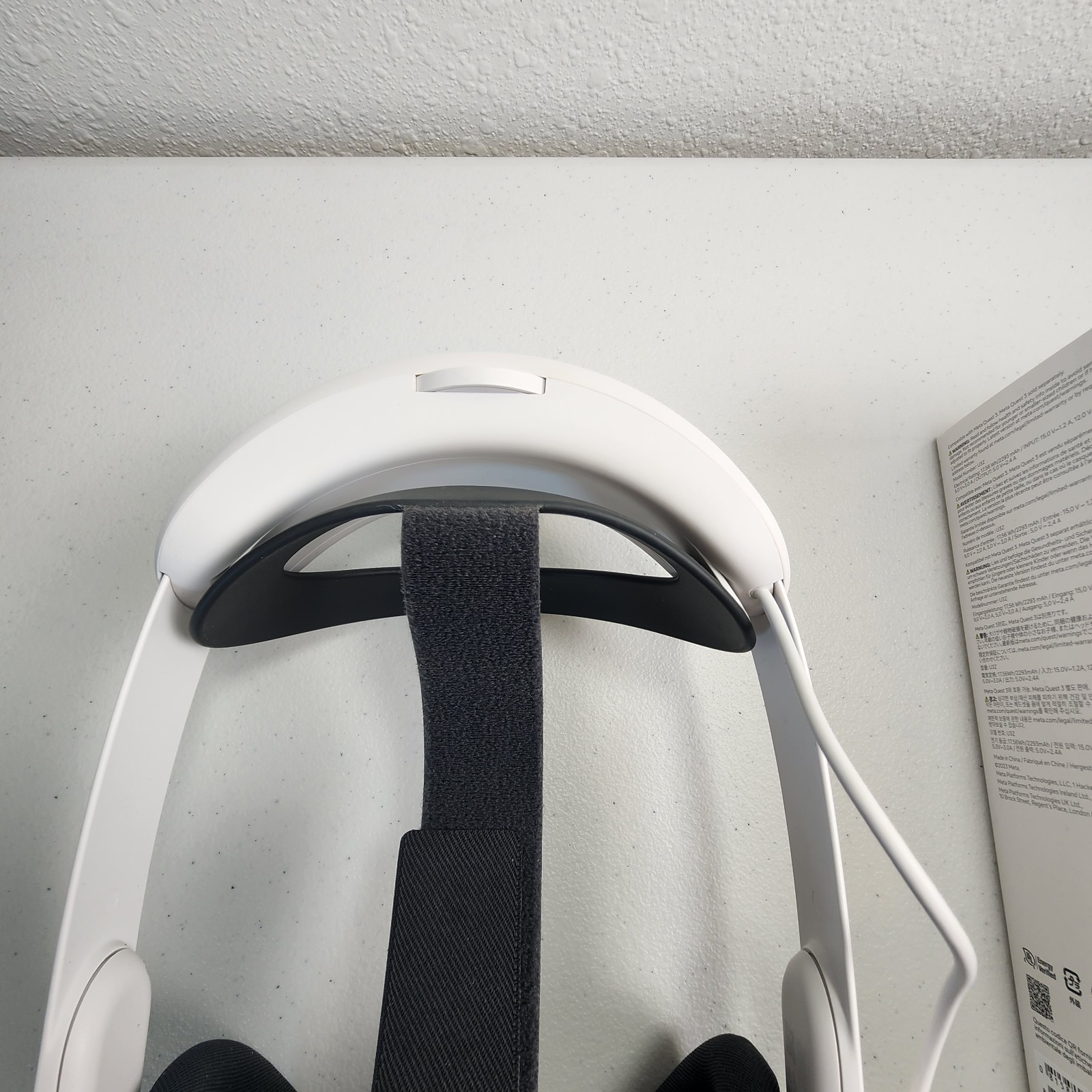 Meta Quest 3 512GB VR Headset + Elite Strap w/ Battery CIB Excellent Condition