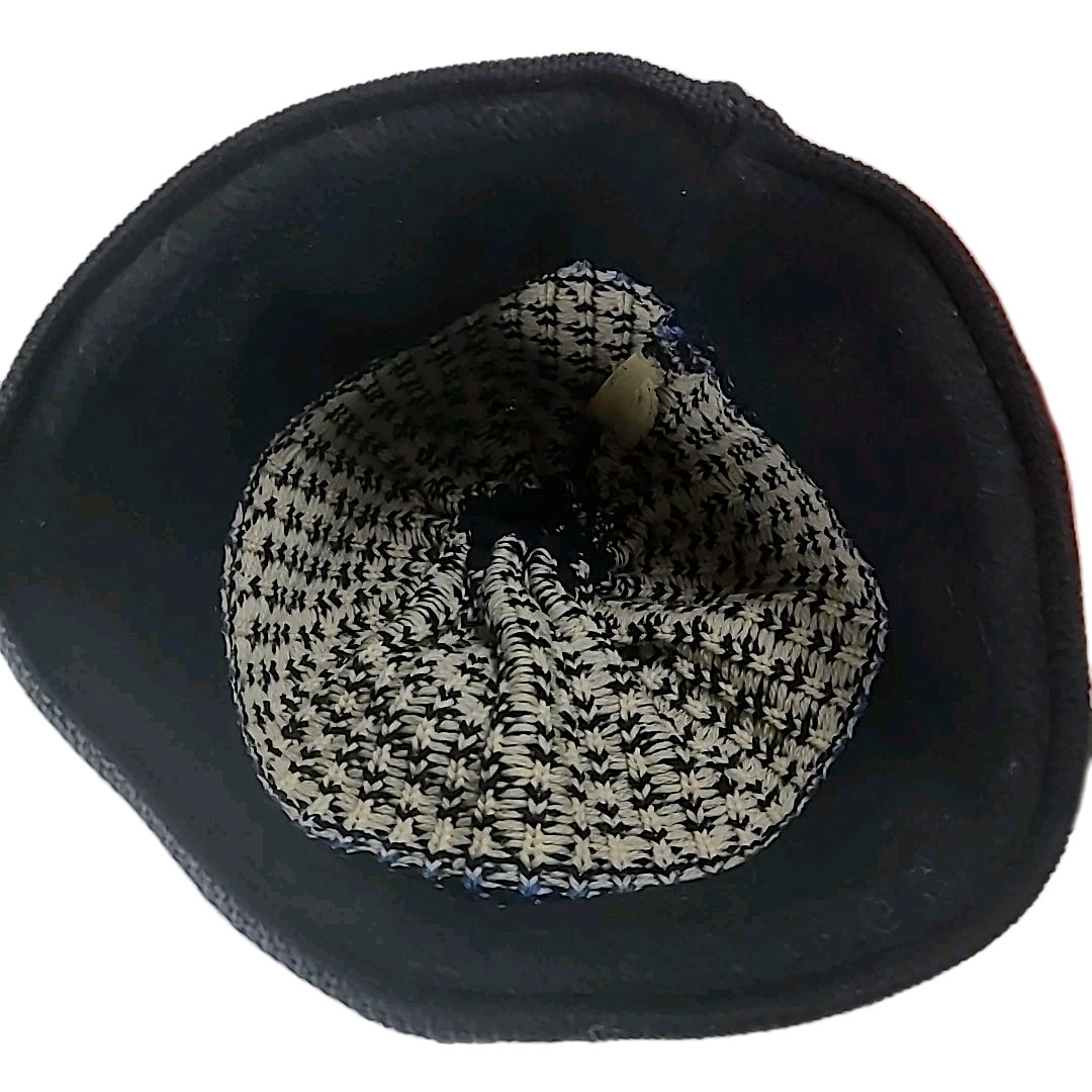 By/Par Filmar Wool Knit Unisex Ski Hat Tassel Beanie CANADA Blue Black & Cream