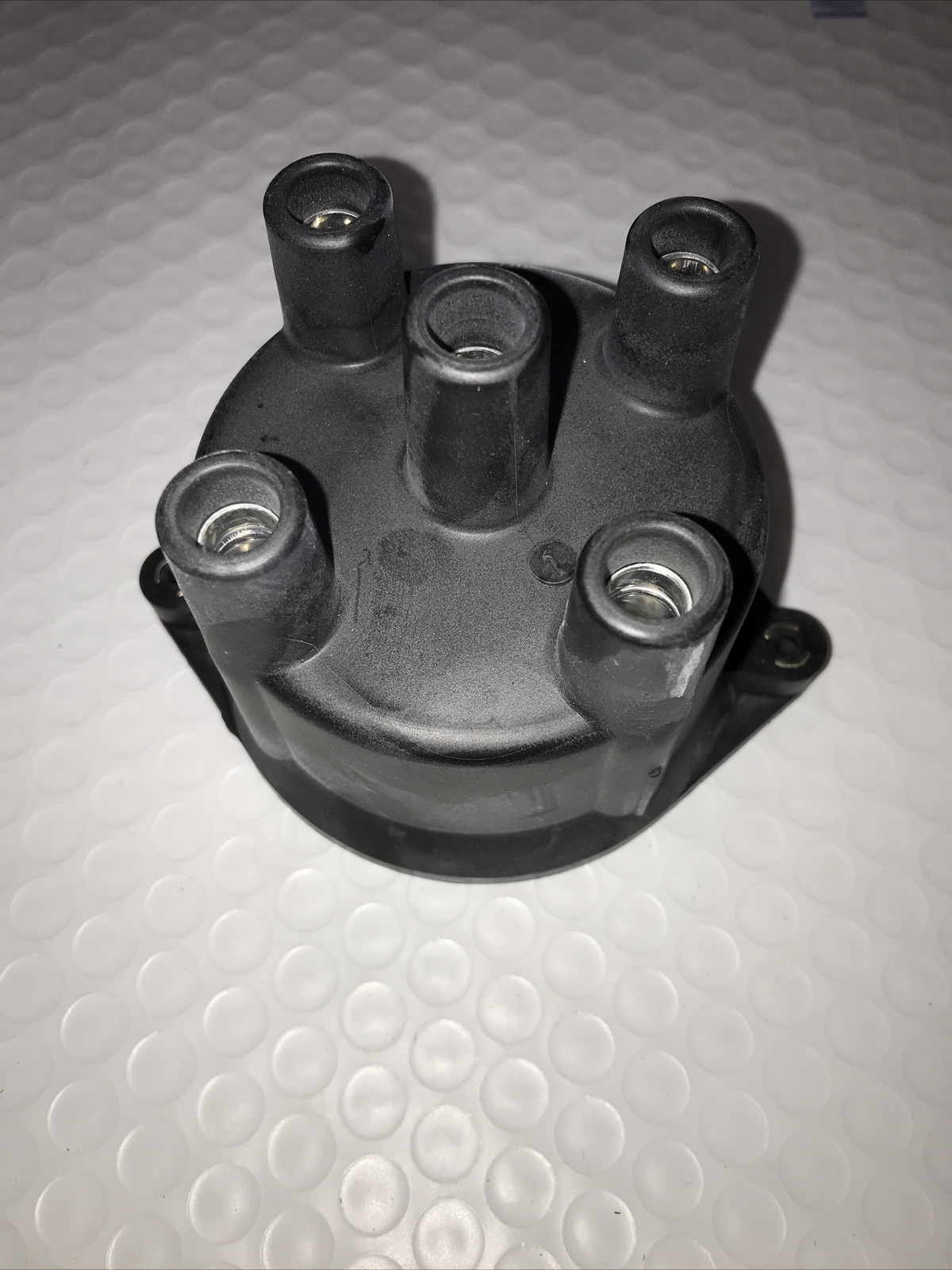 Distributor Cap Kemparts W3002X Free Shipping crosses to Standard JH137