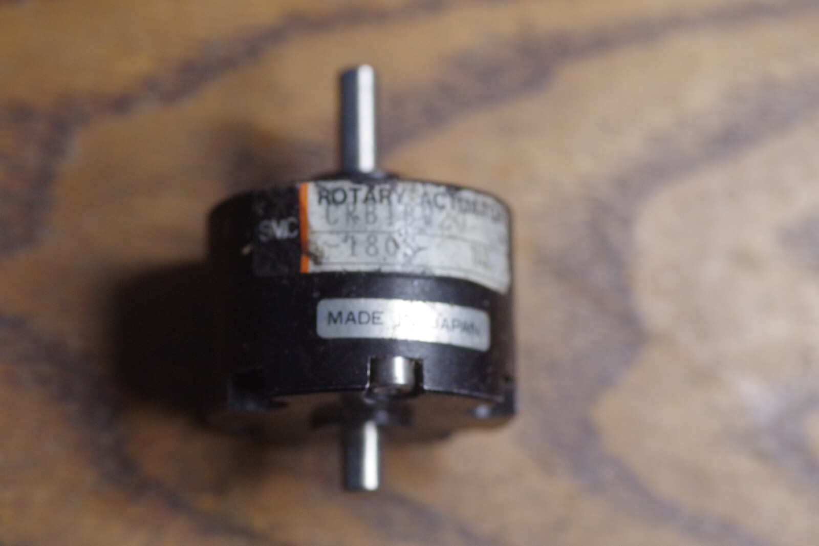 SMC CRB1BW20 180S CYLINDER  NEW OEM CONDITION