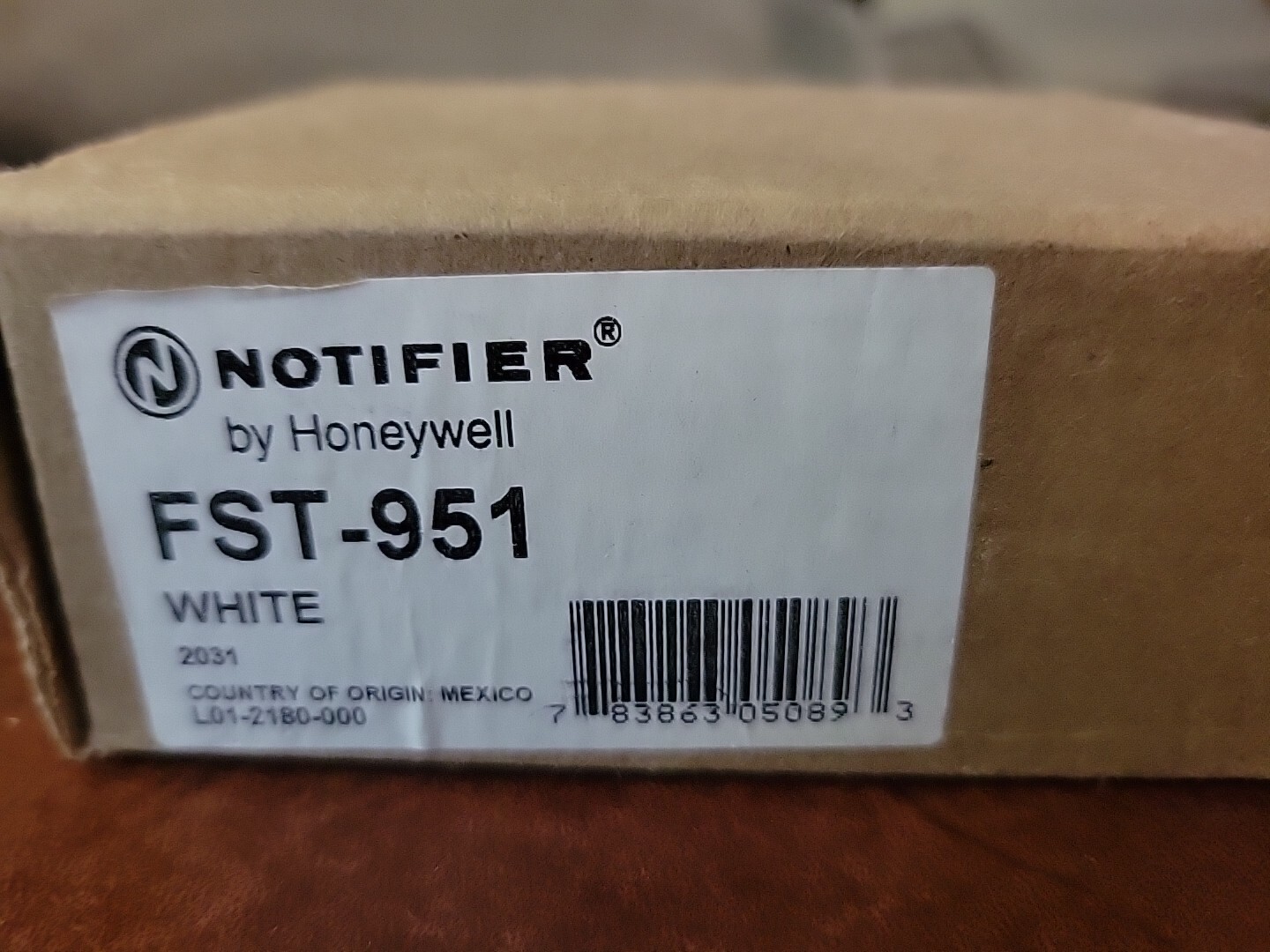 NOTIFIER FST-951  ADDRESSABLE 135° FIXED TEMP. HEAT DETECTOR "WHITE" NIB