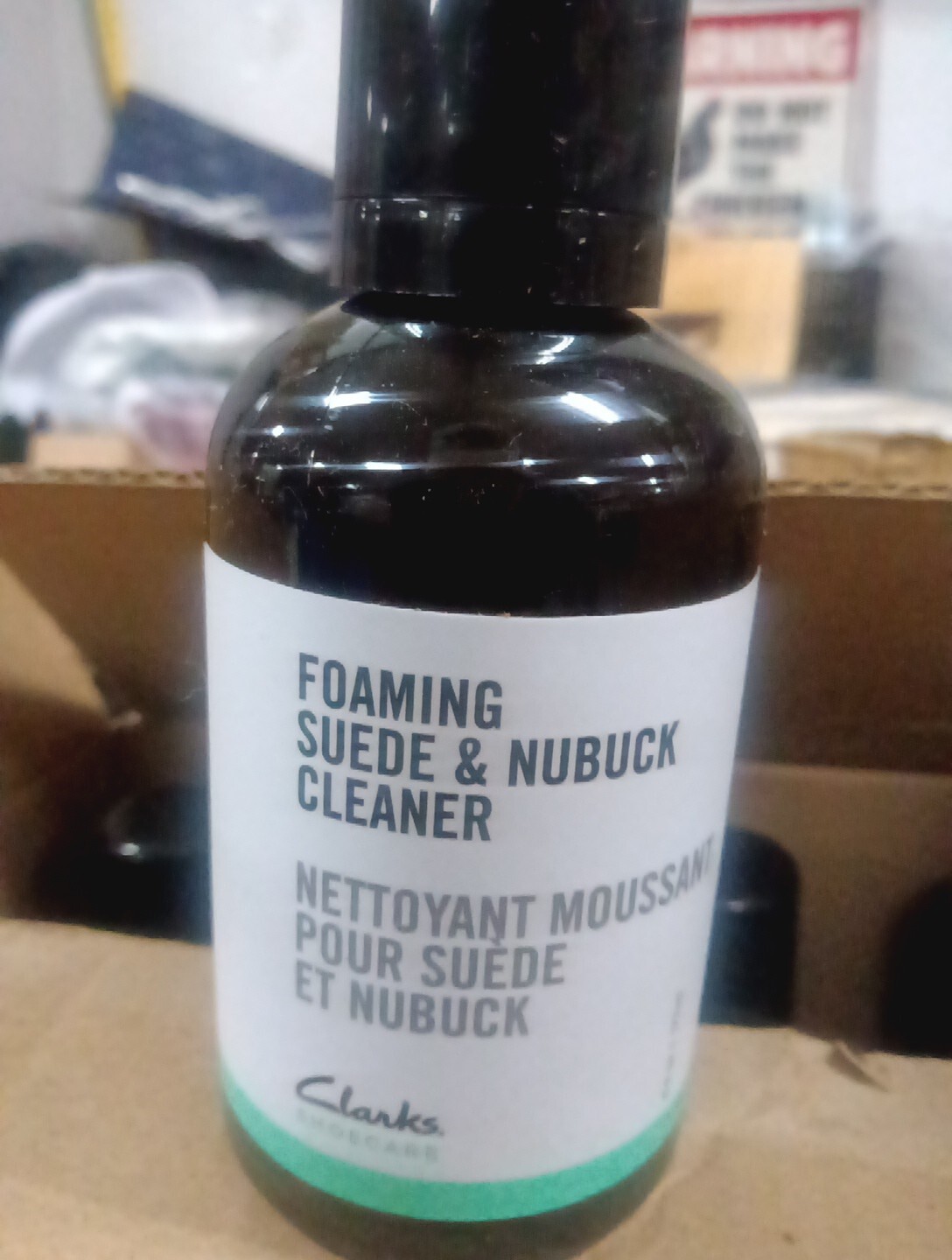 Clark's Suede & Nubuck Cleaner,  4 Oz,    9165