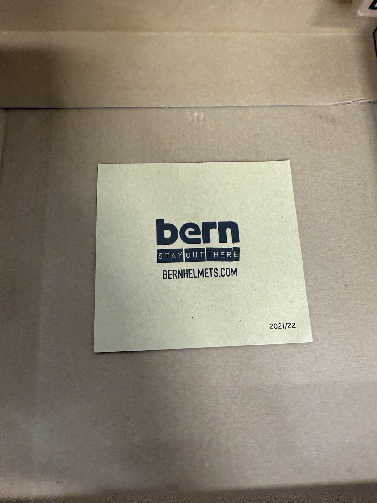 NIB! BERN Hudson Commuter Bike Helmet MIPS Integrated Light Matte Black Sz Large