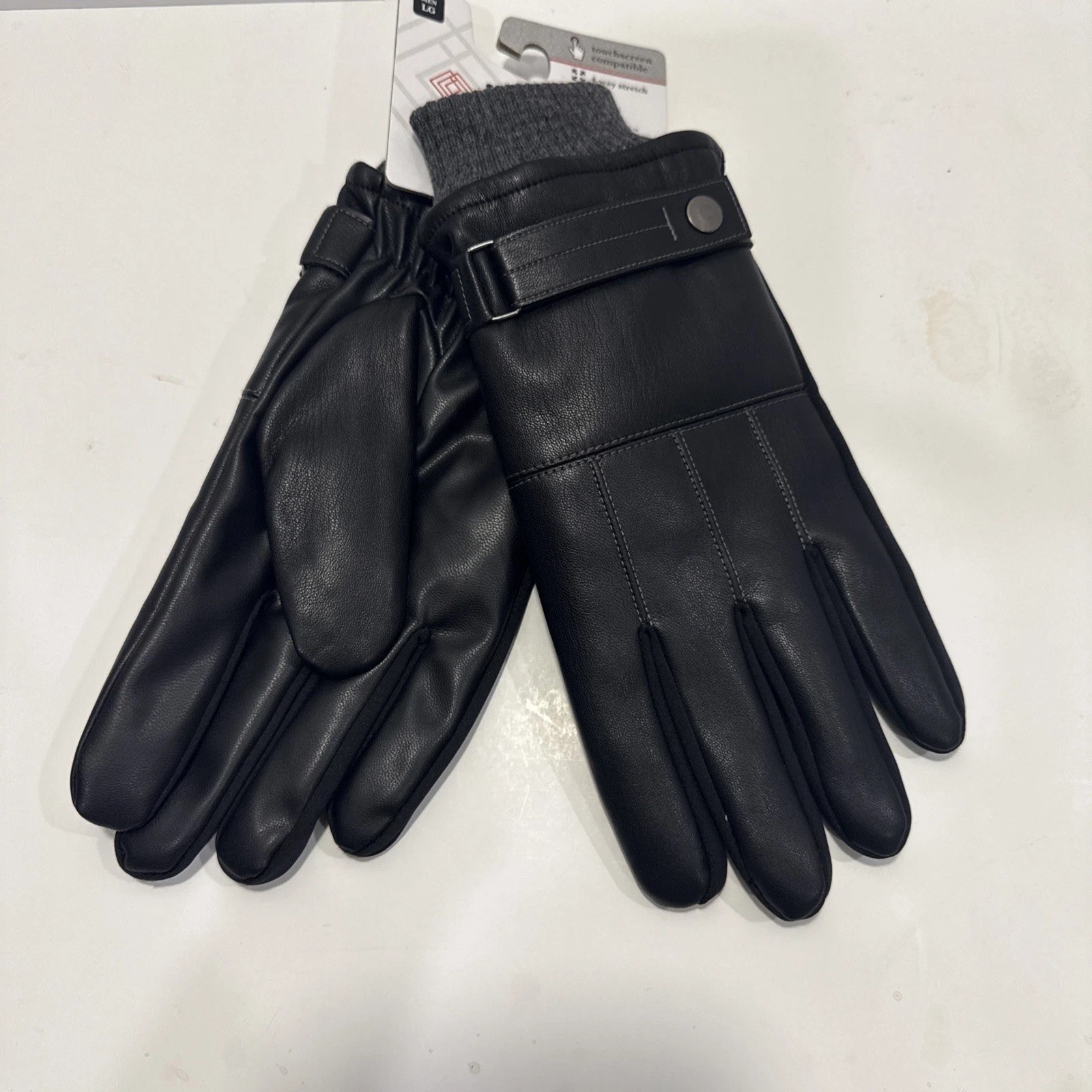 Isotoner Touchscreen Compatible Mens Medium Gloves SmartTouch-Brand NEW