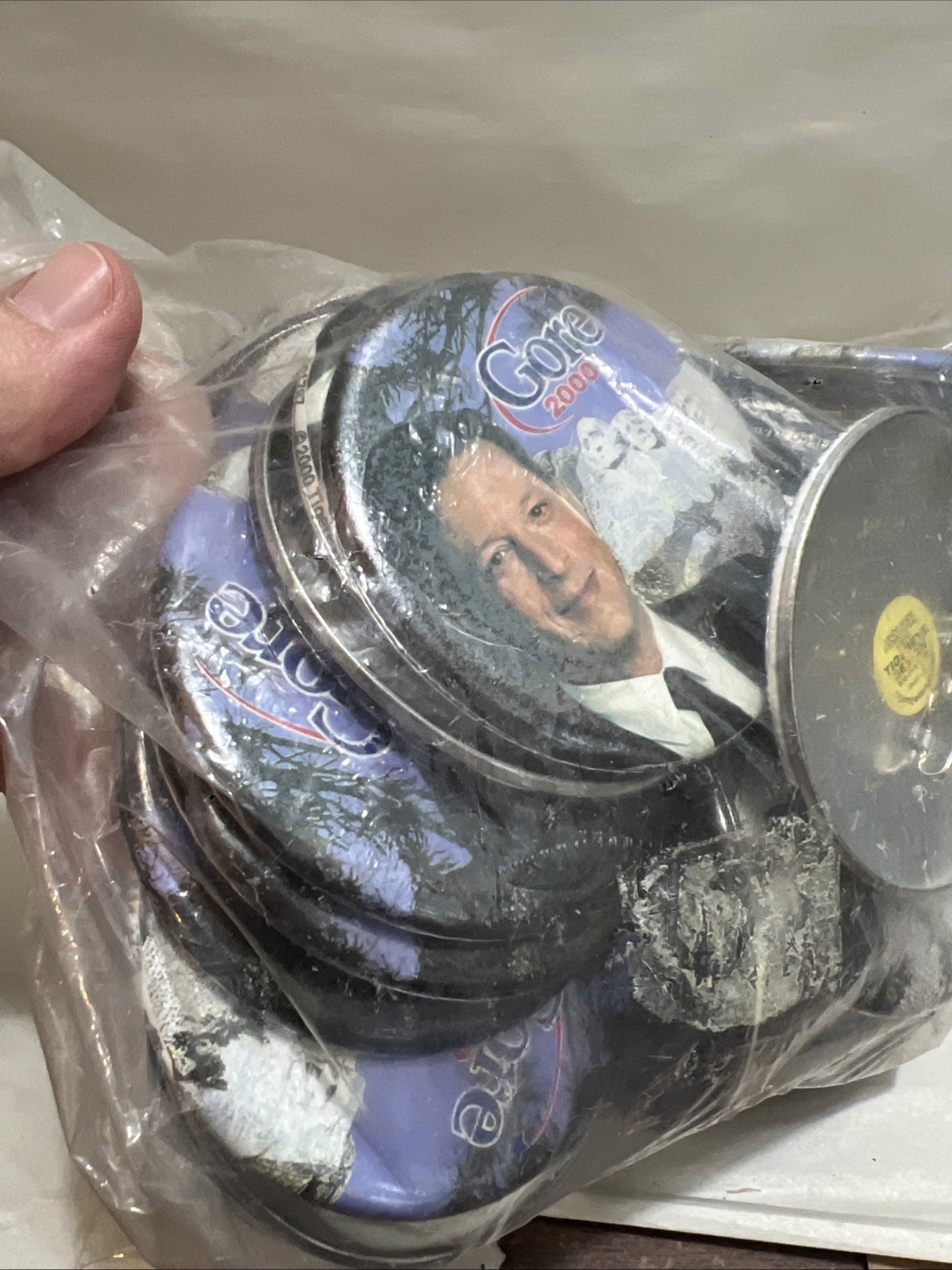 Al Gore Pin Button Tigereye NOS Lot Mount Rushmore