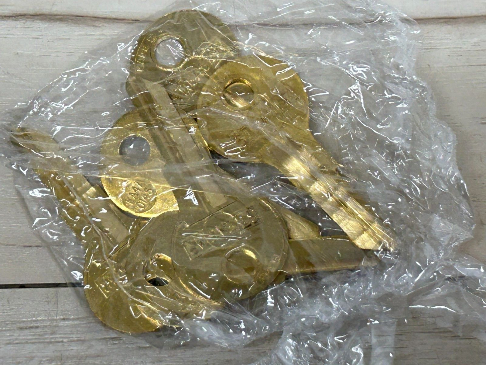 STAR Locksmith Supplies Brass EA6 Key Blanks Set Of 6 Made In USA NOS