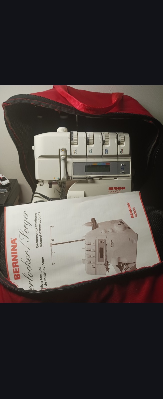 Bernina 1200DA Serger Overlocker Machine Pre-owned Tested