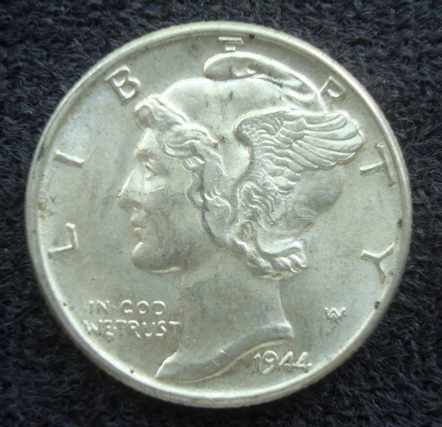 MERCURY DIME~1944-P~90% Silver~UNC