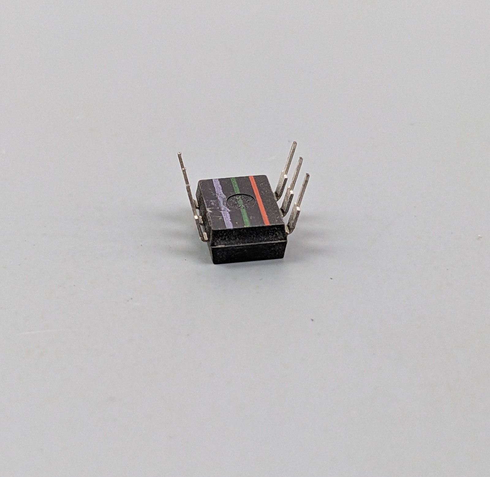 (25) Motorola MOC3040 Optocoupler ICs, Zero Crossing Triac