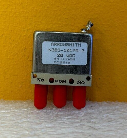 Arrowsmith N303-10179-3 DC to 18 GHz, 28 VDC, SMA (F) SPDT Coaxial Switch. New!