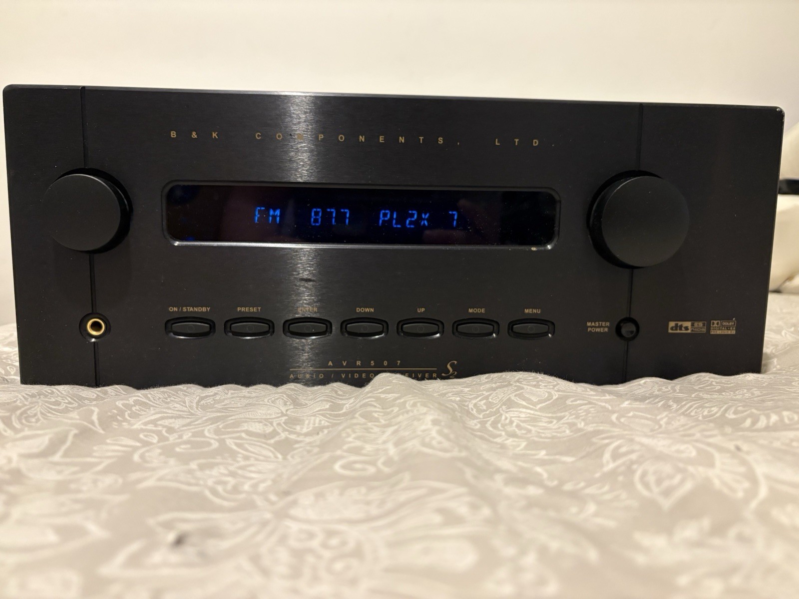 B&K Components LTD AVR 507