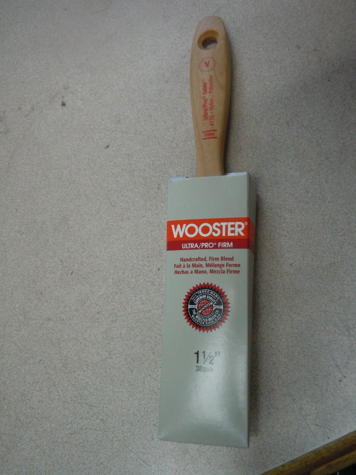 Wooster 1 1/2" Ultra Pro Firm Lindbeck Angle Sash Paintbrush 4176