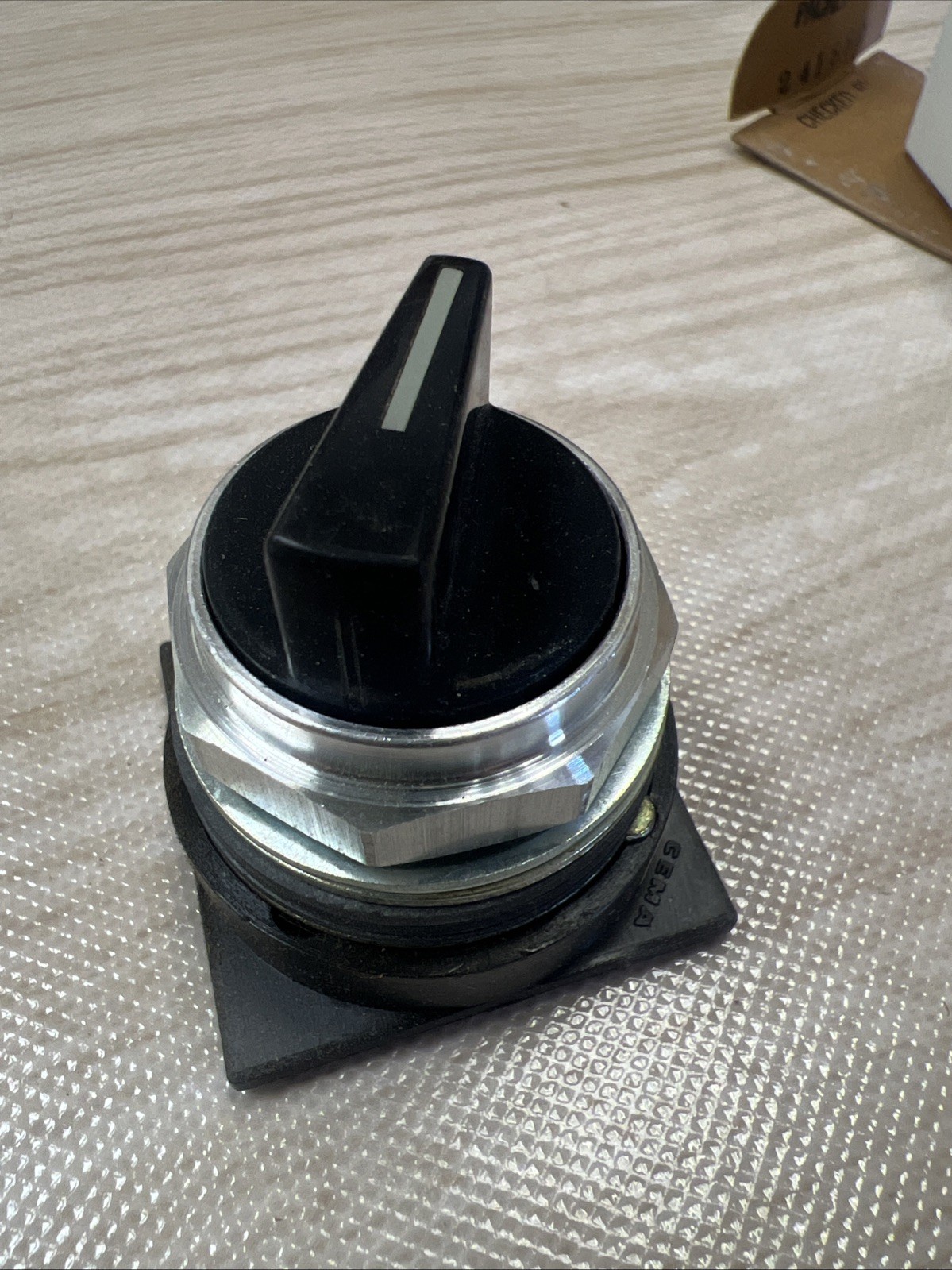 SYLVANIA CLARK BUL. 100T SS3MB3 SELECTOR SWITCH