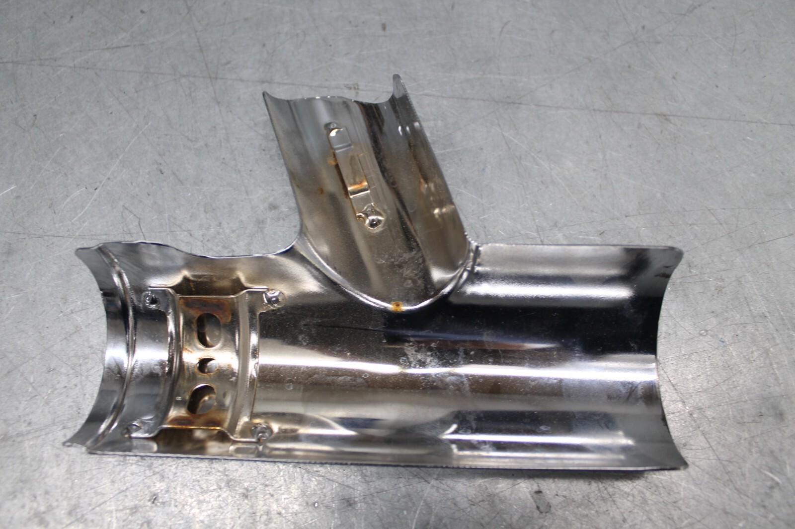 2018 + Harley Davidson Softail Chrome T Junction Heatshields Mid Pipe Lower