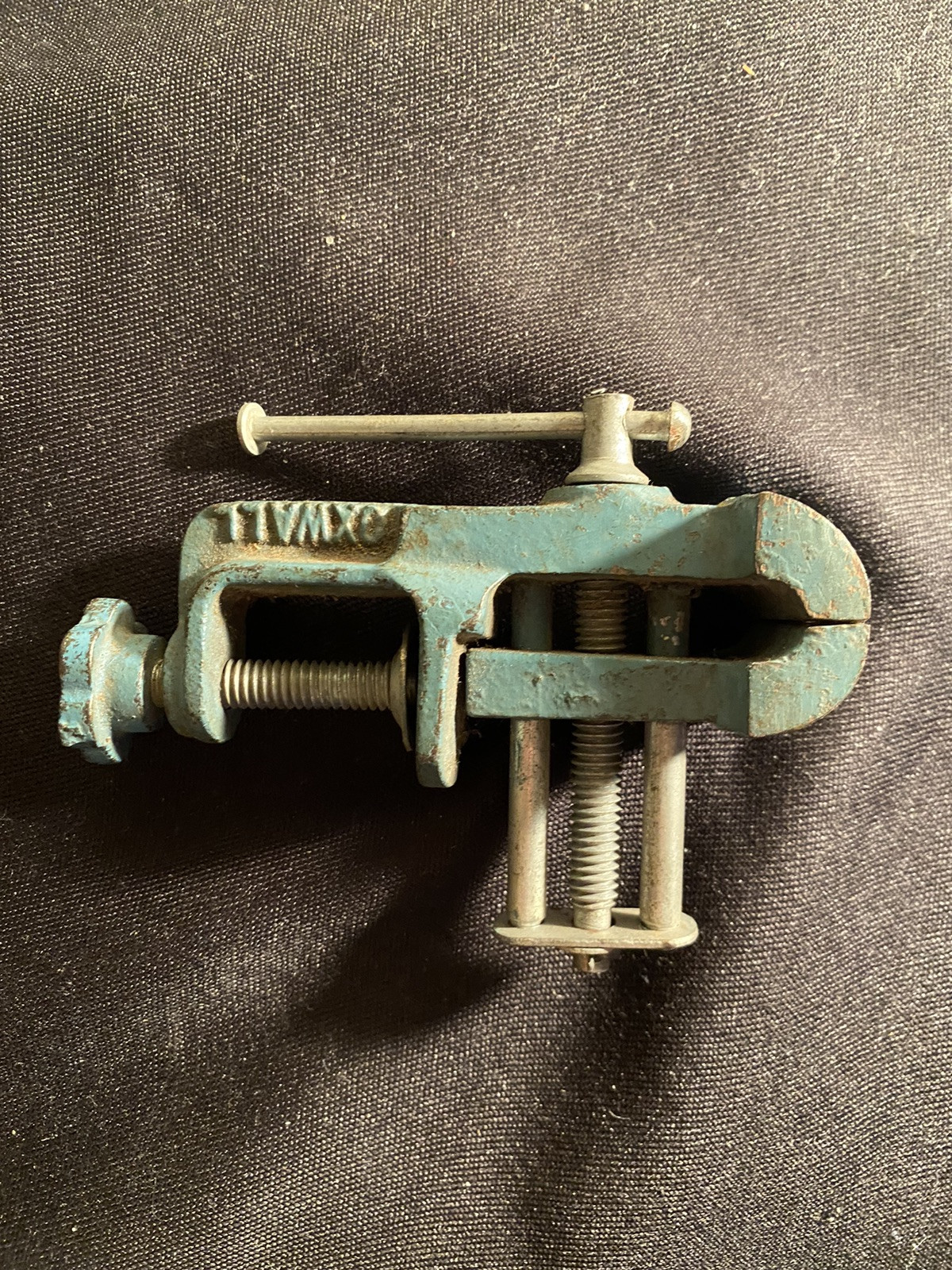 Oxwall Small Jewelry Making Vise