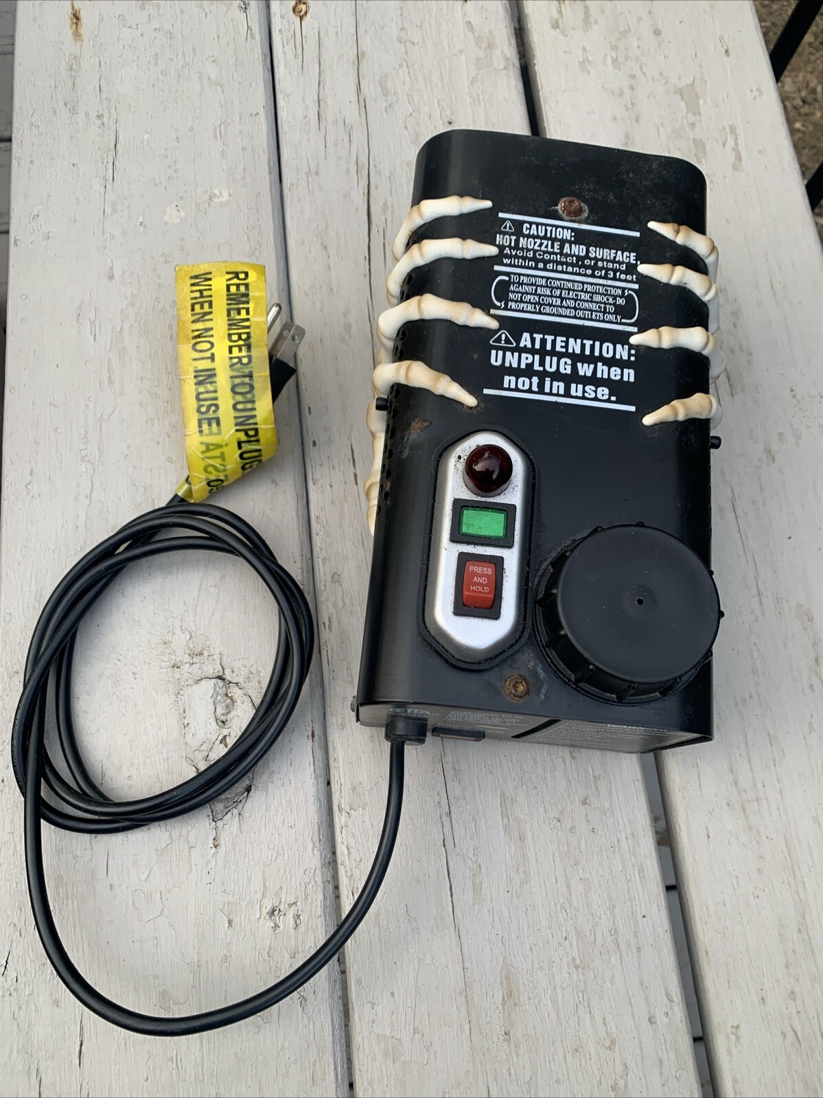 The Fog Machine INTERTEK Fogger Party Model 3187095