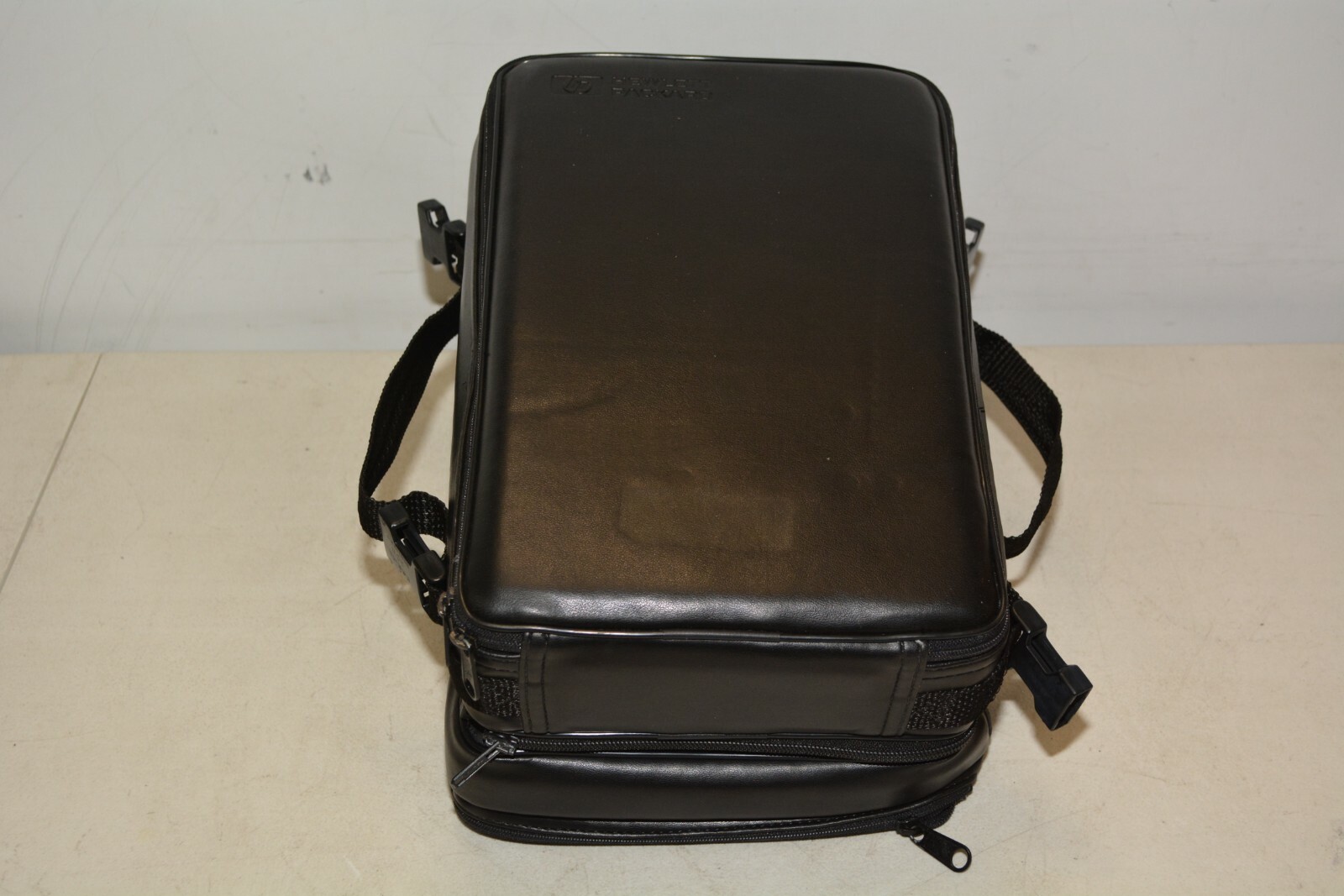 HP 3560A Handheld FFT Vibration Acoustic Spectrum Dynamic Analyzer