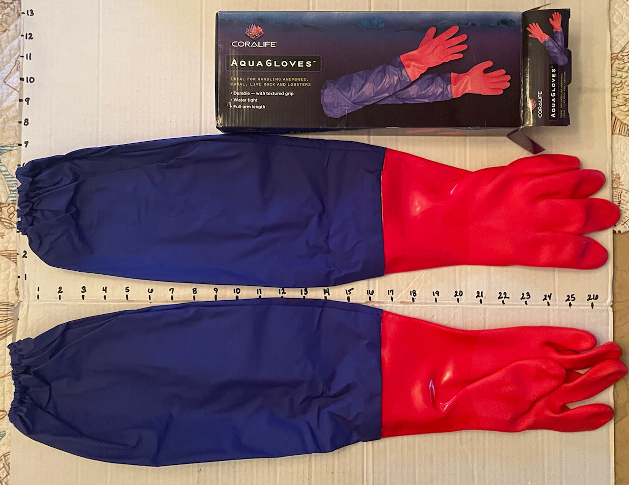 Aqua Gloves