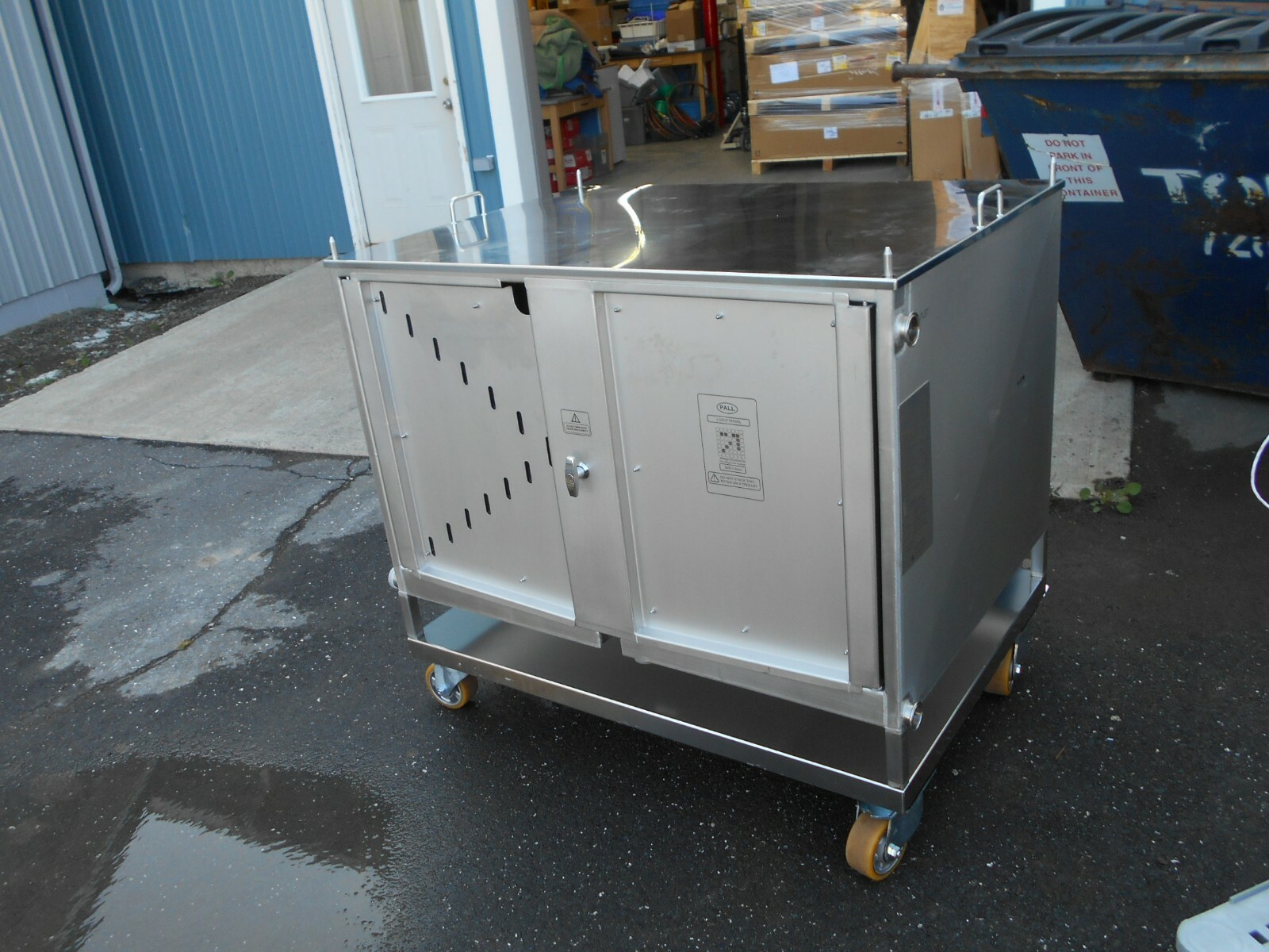 NEW PALL ALLEGRO LGRJTTE500L 304 STAINLESS STEEL 500L JACKETED TOTE ON TROLLEY