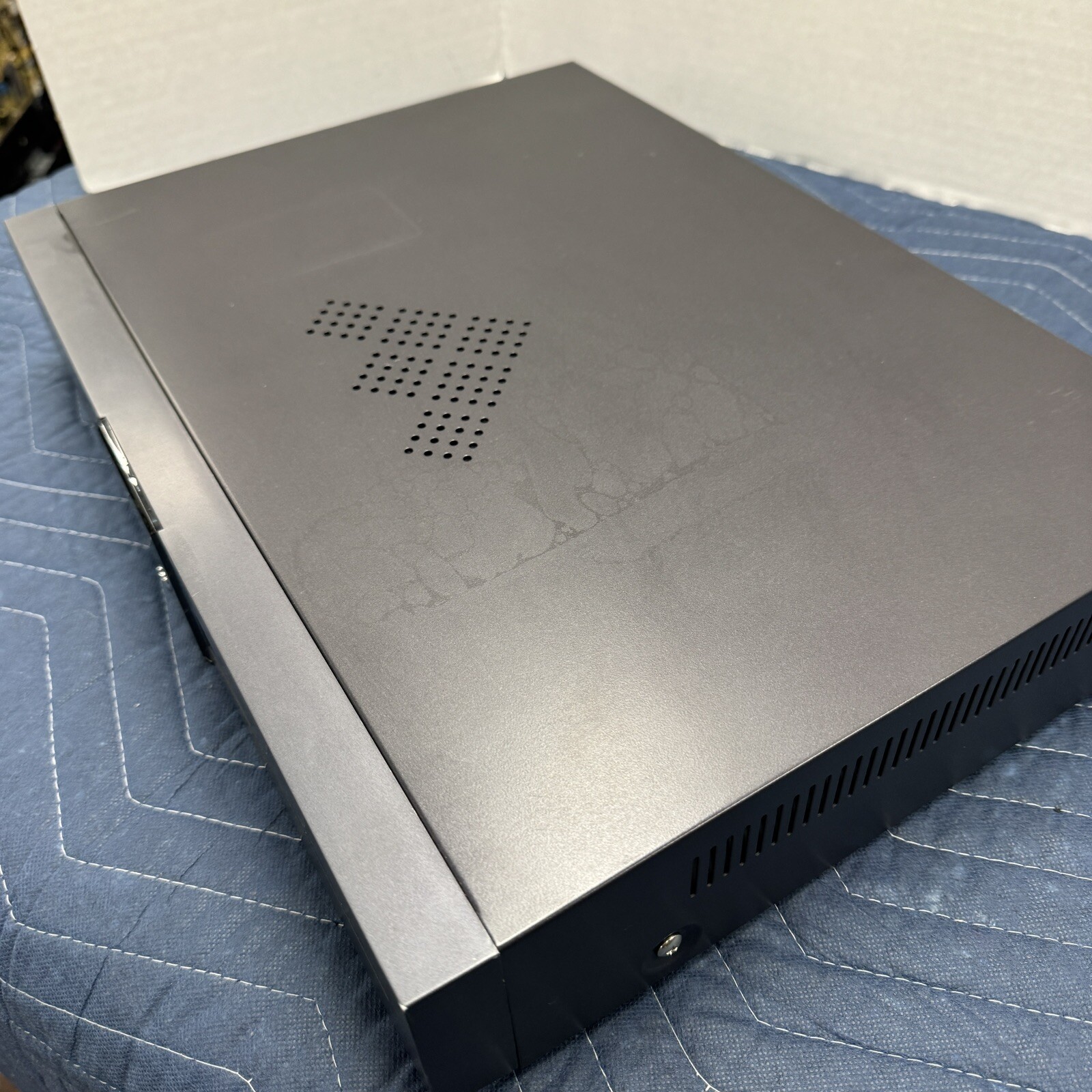 InAndOn Karaoke On Demand Machine - Serviced