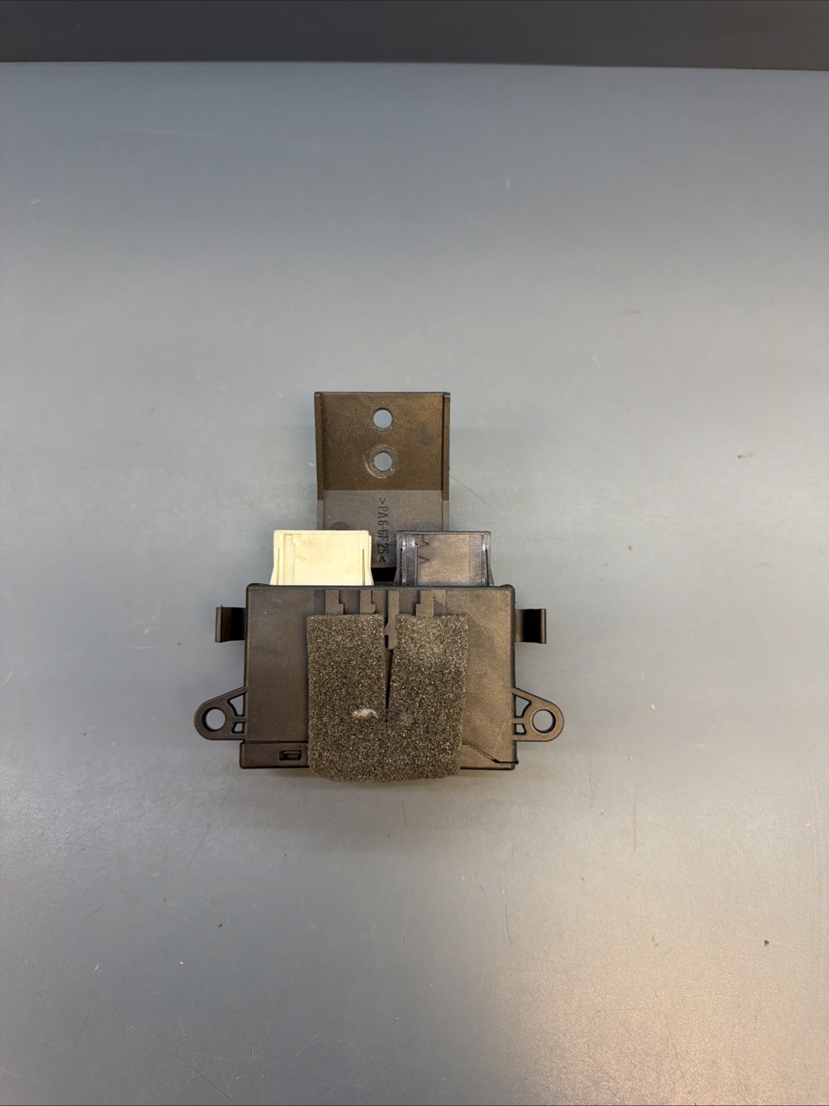 01-06 BMW E46 3-SERIES FRONT LEFT MIRROR MEMORY CONTROL MODULE OEM 6913364