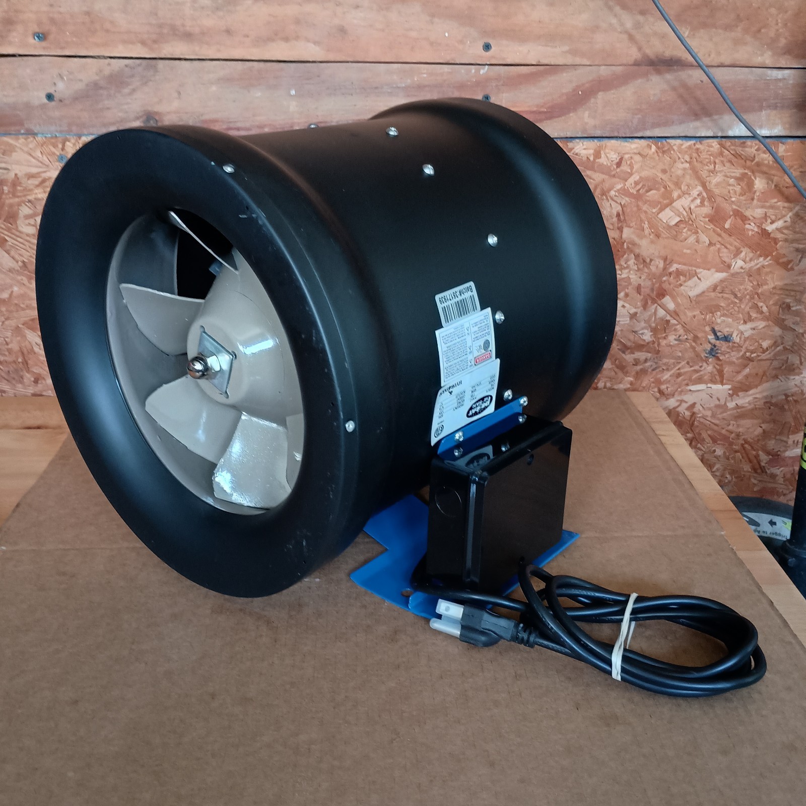 Hydrofarm Phat Fan 12" 1708 CFM Inline Mixed Flow Fan PF3012 498W 3374 r/min