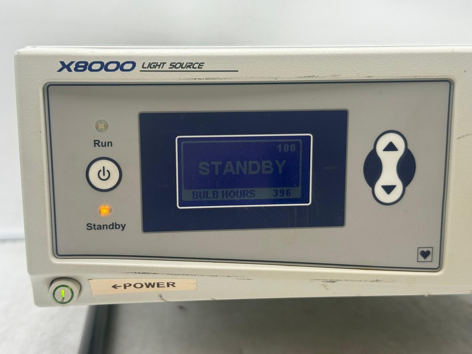 Stryker X8000 Light Source