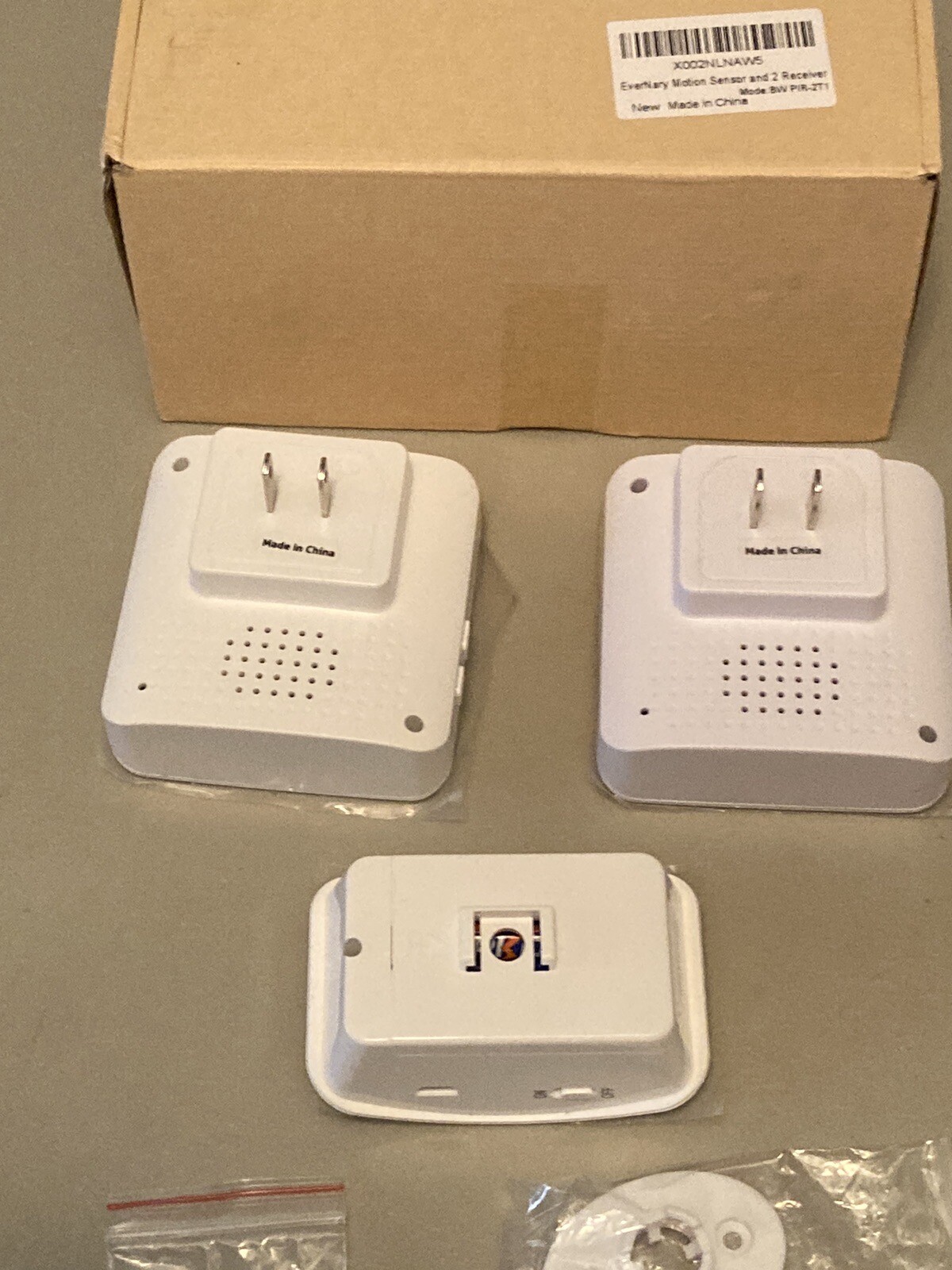EverNary Caregiver Indoor Motion Sensor Alarm and 2 Receivers BW PIR-2T1
