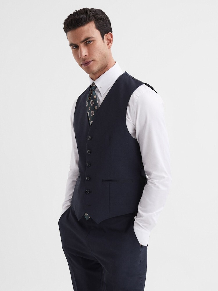 REISS Hope Modern Fit Travel Waistcoat Top in Navy