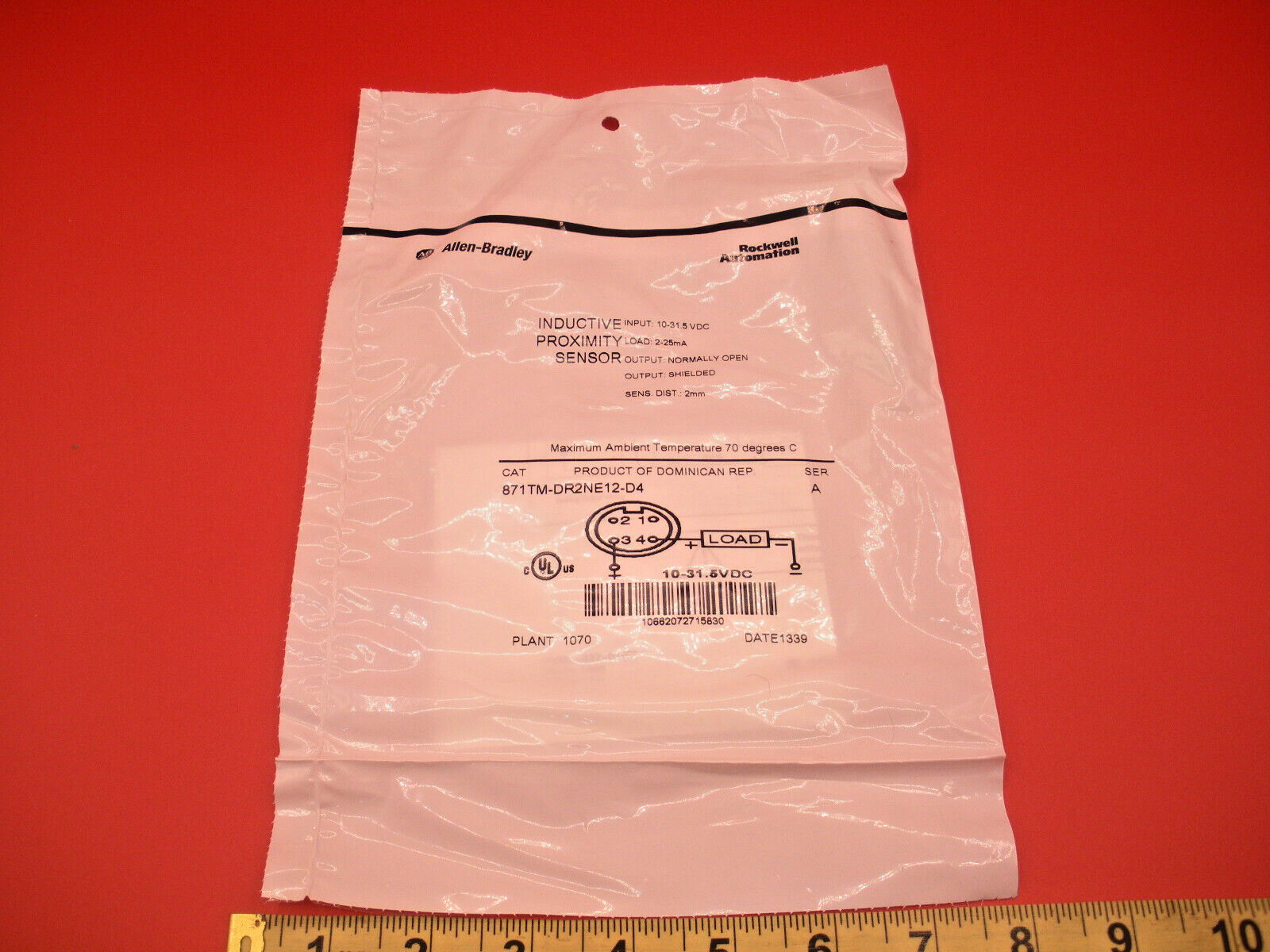 Allen Bradley 871TM-DR2NE12-D4 Ser A Proximity Sensor Switch sd 2mm 10-31.5vdc