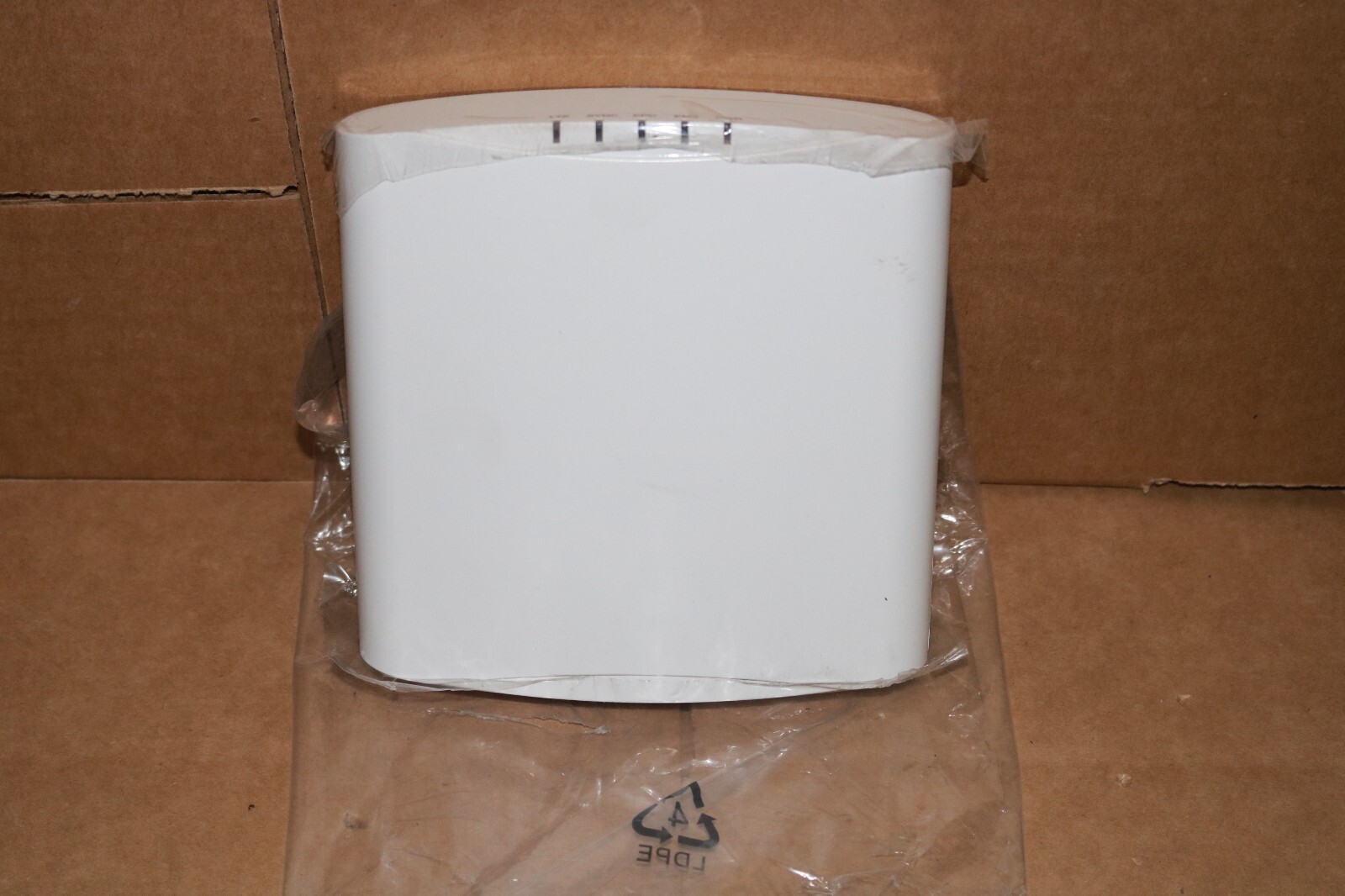 Ruckus LTE P01-Q410-US01 Wireless Q410 LTE Access Point .