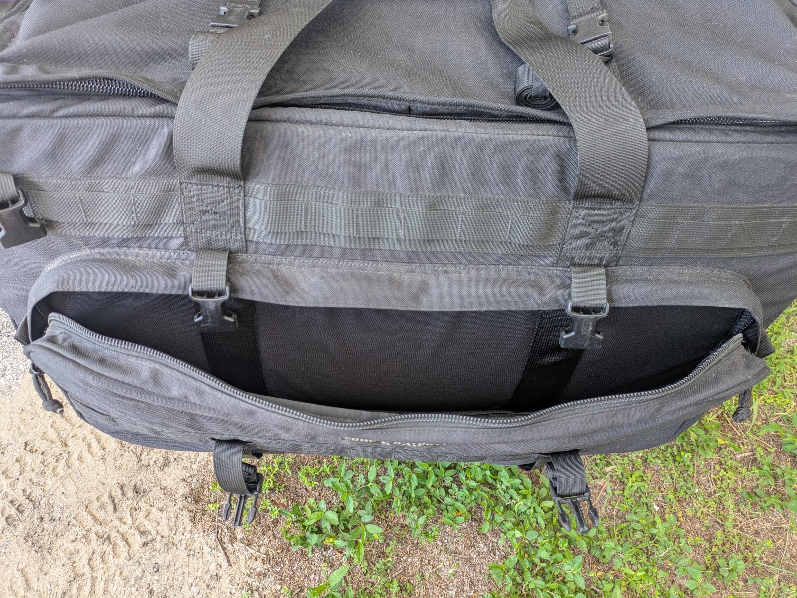 Force Protector Deployment Bag Military Black Rolling Padded Duffle Bag